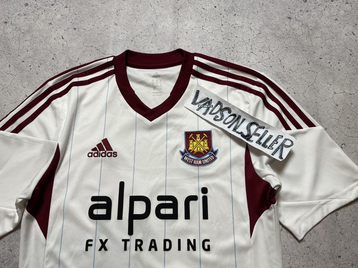 Adidas Vintage Adidas West Ham United Football Jersey Y2K Size US S / EU 44-46 / 1 - 6 Thumbnail
