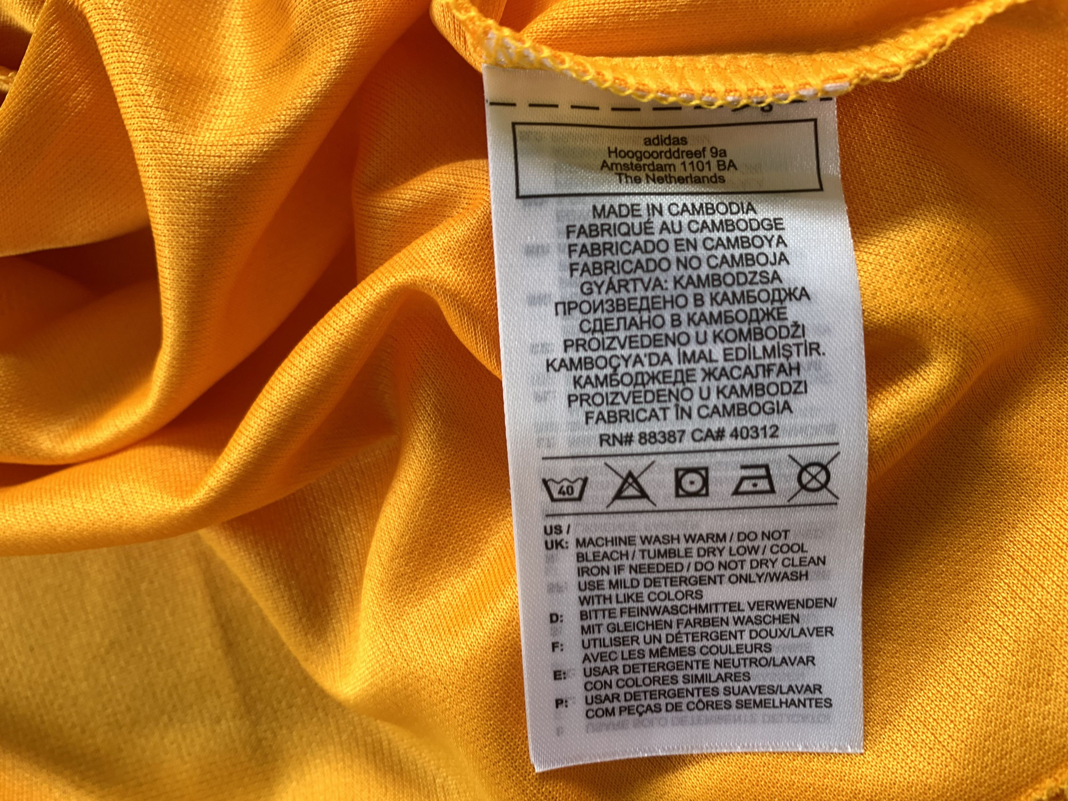 Adidas × Vintage Adidas Wolves Home Shirt Jersey 2020 Size US L / EU 52-54 / 3 - 11 Thumbnail