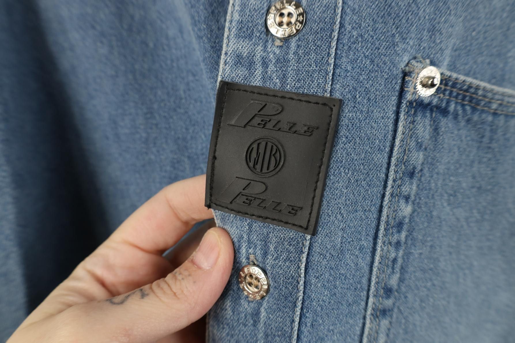 Pelle Pelle Deadstock Vintage 90s Pelle Pelle Collared Button Shirt Size US M / EU 48-50 / 2 - 6 Thumbnail