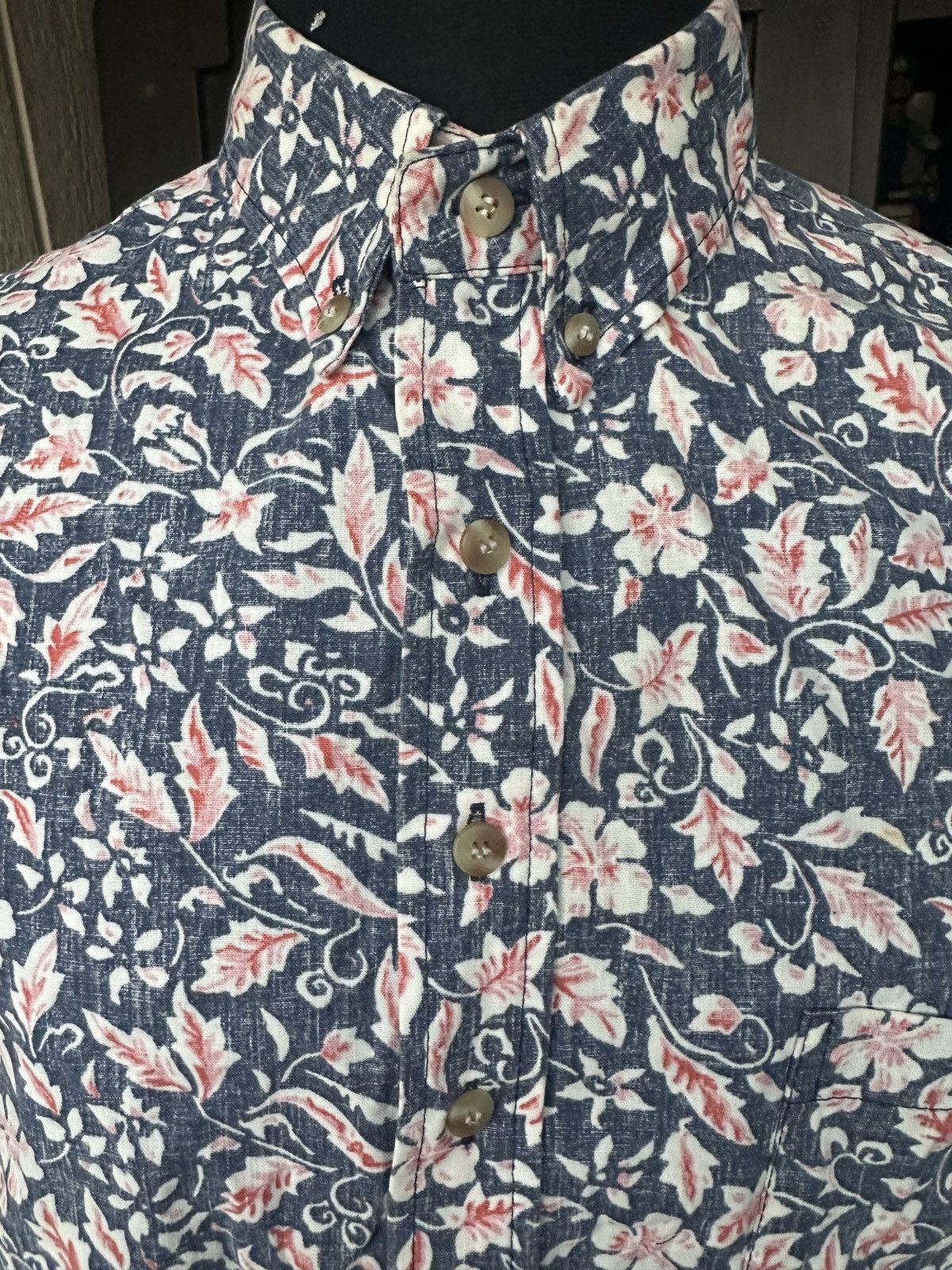 Other PreOwned Kahala Hawaiian Print Blue/Red 3/4 Button Men's M Size US M / EU 48-50 / 2 - 3 Thumbnail