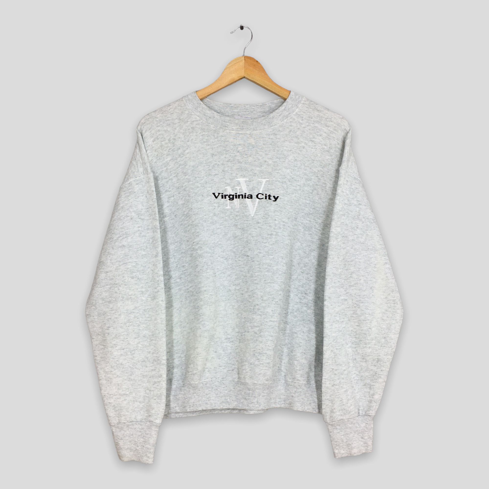 Fruit Of The Loom × Vintage Vintage 90s Virginia City Gray Sweatshirts Medium Size US M / EU 48-50 / 2 - 1 Thumbnail