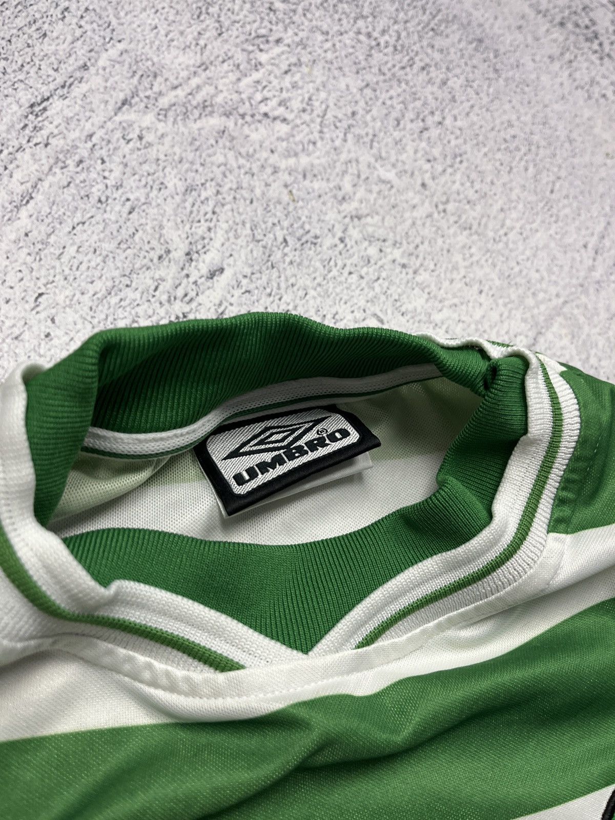 Umbro Vintage Umbro Celtic 1999/01 Home Soccer Jersey Long Sleeve Size US M / EU 48-50 / 2 - 8 Thumbnail