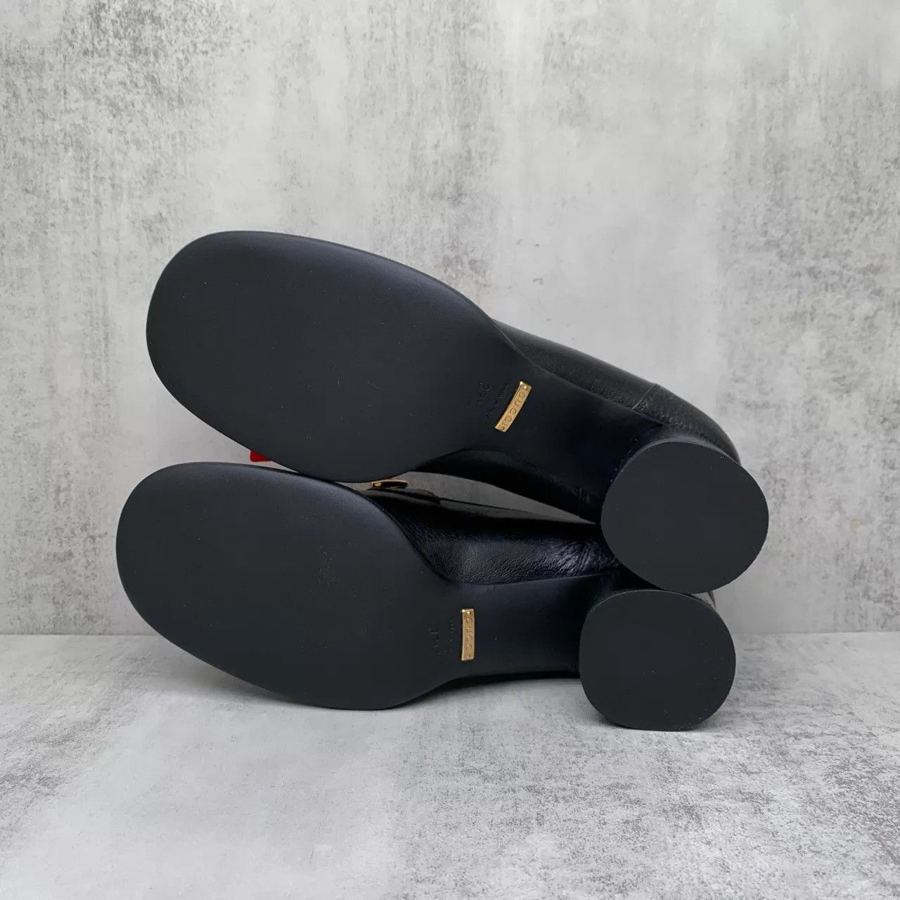 Gucci Gucci Black Chain Heels 37.5 New w/Min Crease YY494 Size US 7 / IT 37 - 7 Thumbnail