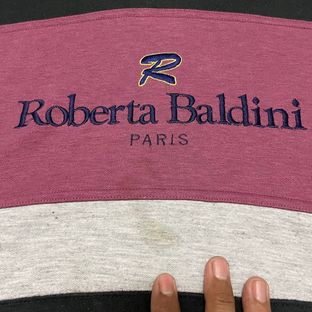 Japanese Brand Vintage Roberta Baldini Paris Embroidered Sweatshirt Size US M / EU 48-50 / 2 - 3 Thumbnail