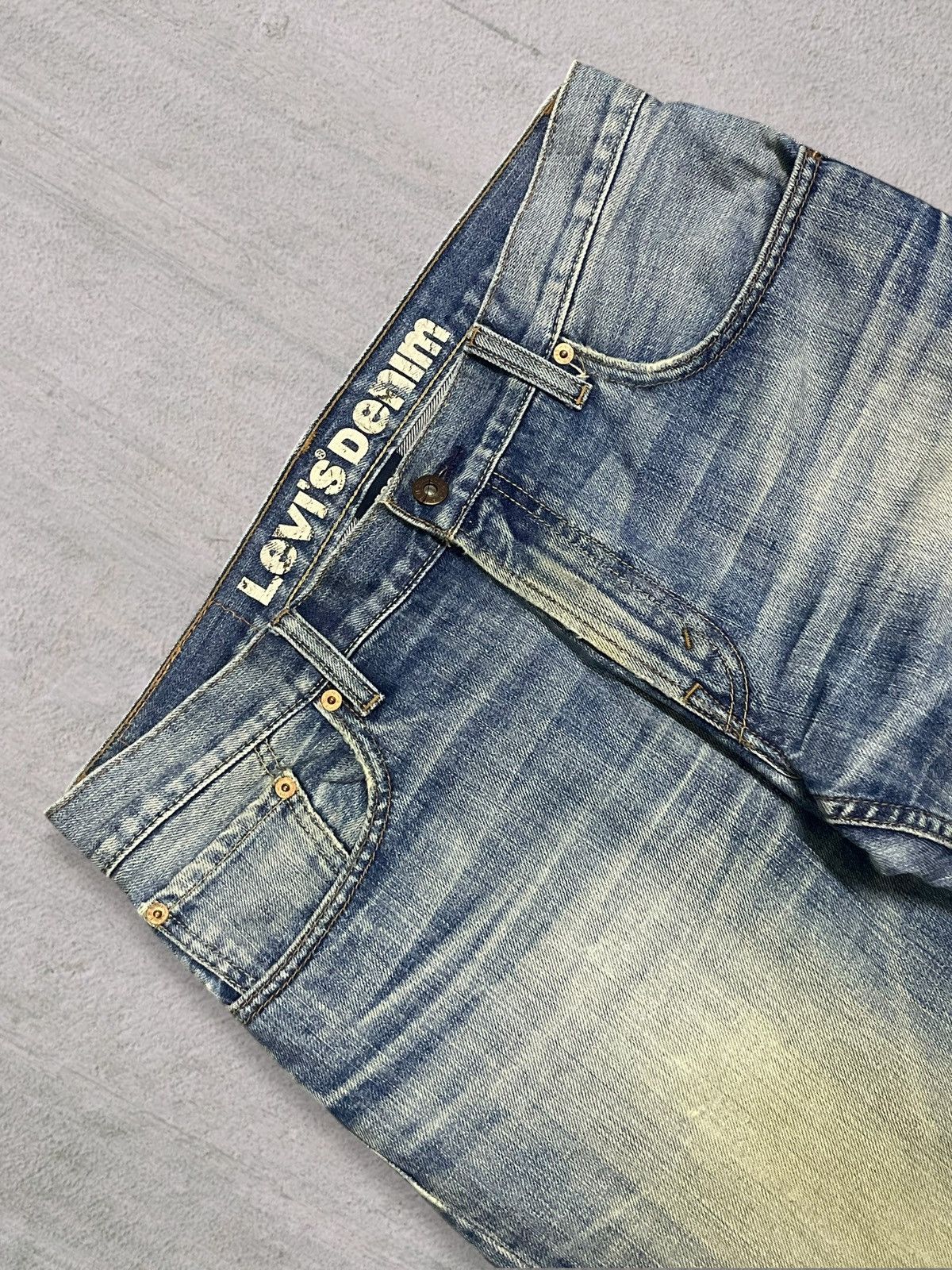 Levi's Vintage Levi’s 502 Zipped Pocket Baggy Fit Distressed Jeans Size US 34 / EU 50 - 6 Thumbnail