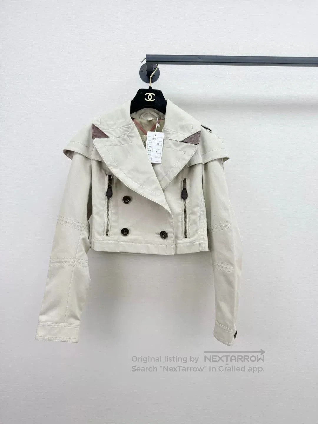 Burberry Burberry Short Trench Coat Jacket. Size M / US 6-8 / IT 42-44 - 1 Thumbnail
