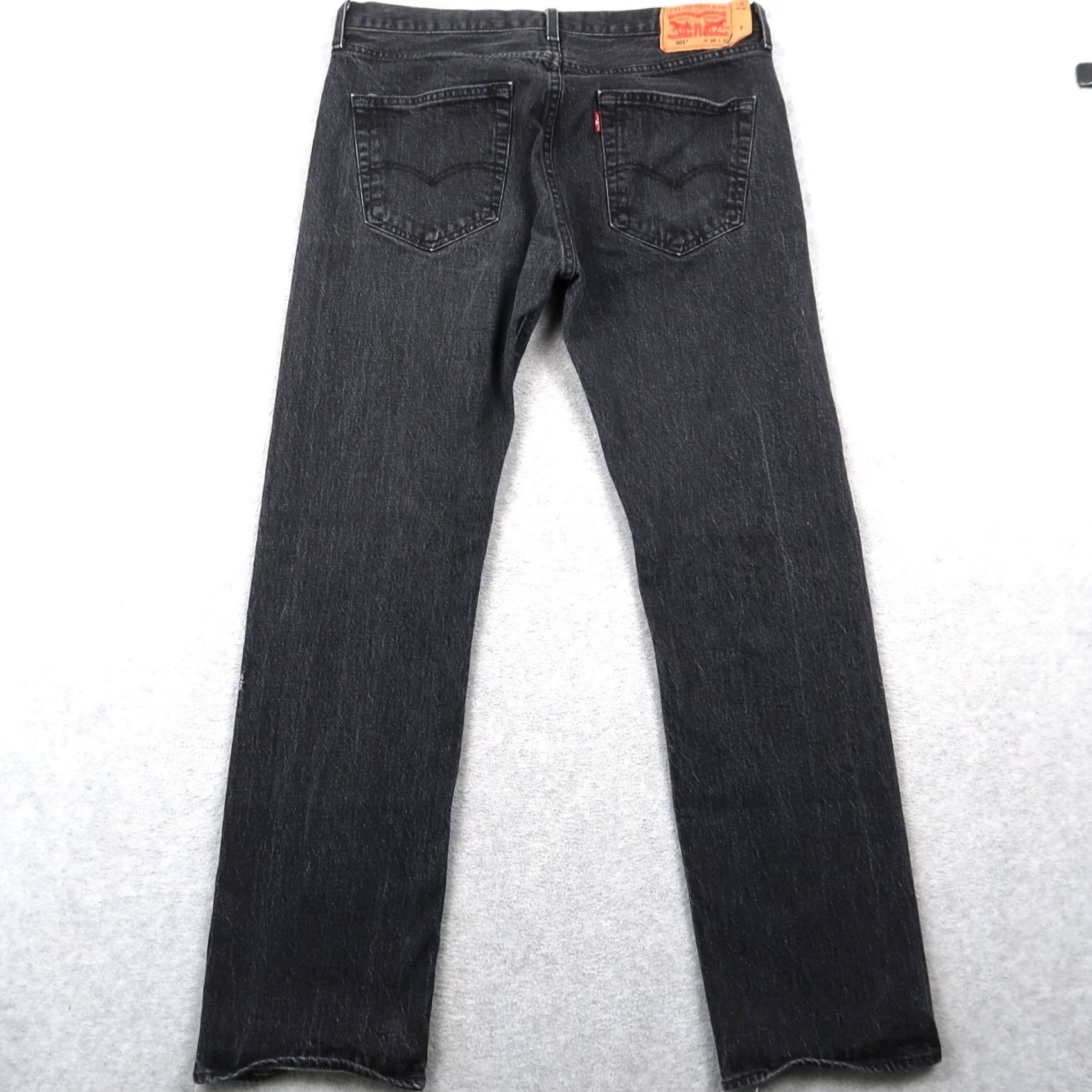 Levi's VINTAGE Levi's 501 Jeans Straight Denim Black Men Cotton Blend 36x32 Leather/Belt Loops Logo 5-Pocket USA 2000s Mens Size US 36 / EU 52 - 2 Thumbnail