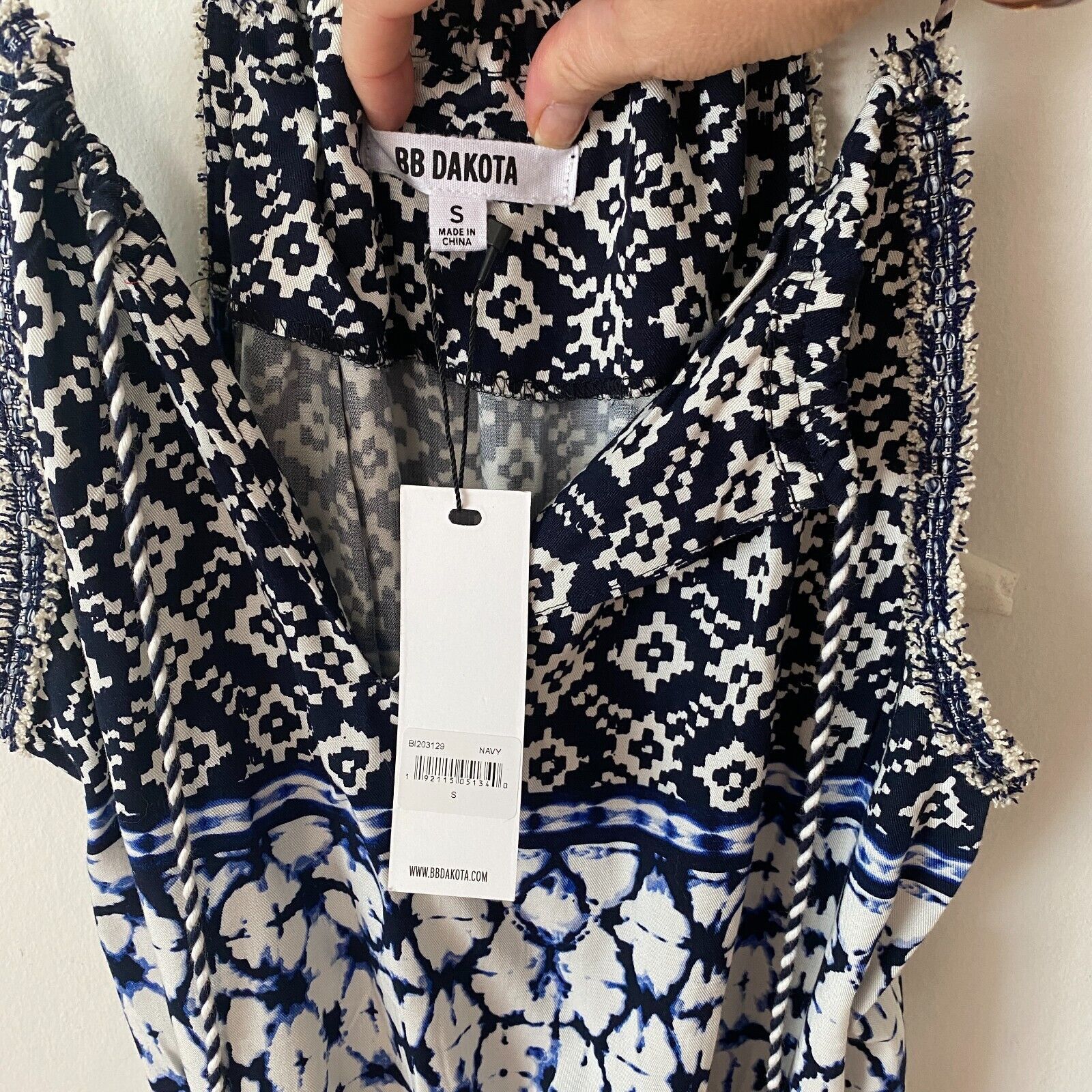BB Dakota BB Dakota Beale Blue White Aztec Halter Tie Romper Pockets S Size 27" / US 4 / IT 40 - 6 Thumbnail