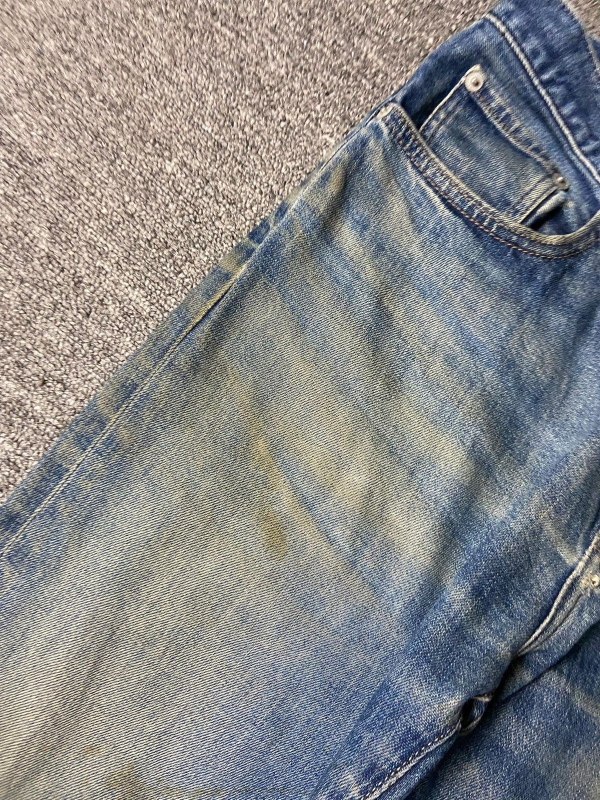 Uniqlo Uniqlo by Kaihara Slim Fit Distressed Denim Jeans (165) Size US 34 / EU 50 - 10 Thumbnail