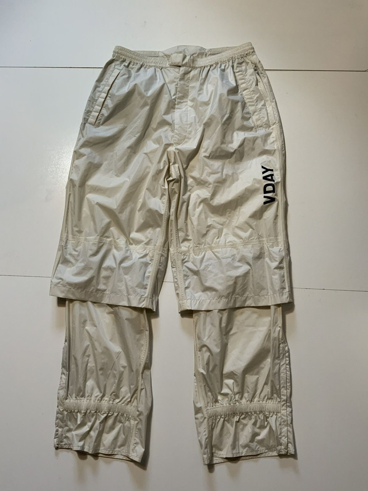 Other Srixon V Day Golf Windbreaker 2PC Set Rain Tracksuit Size US L / EU 52-54 / 3 - 5 Thumbnail