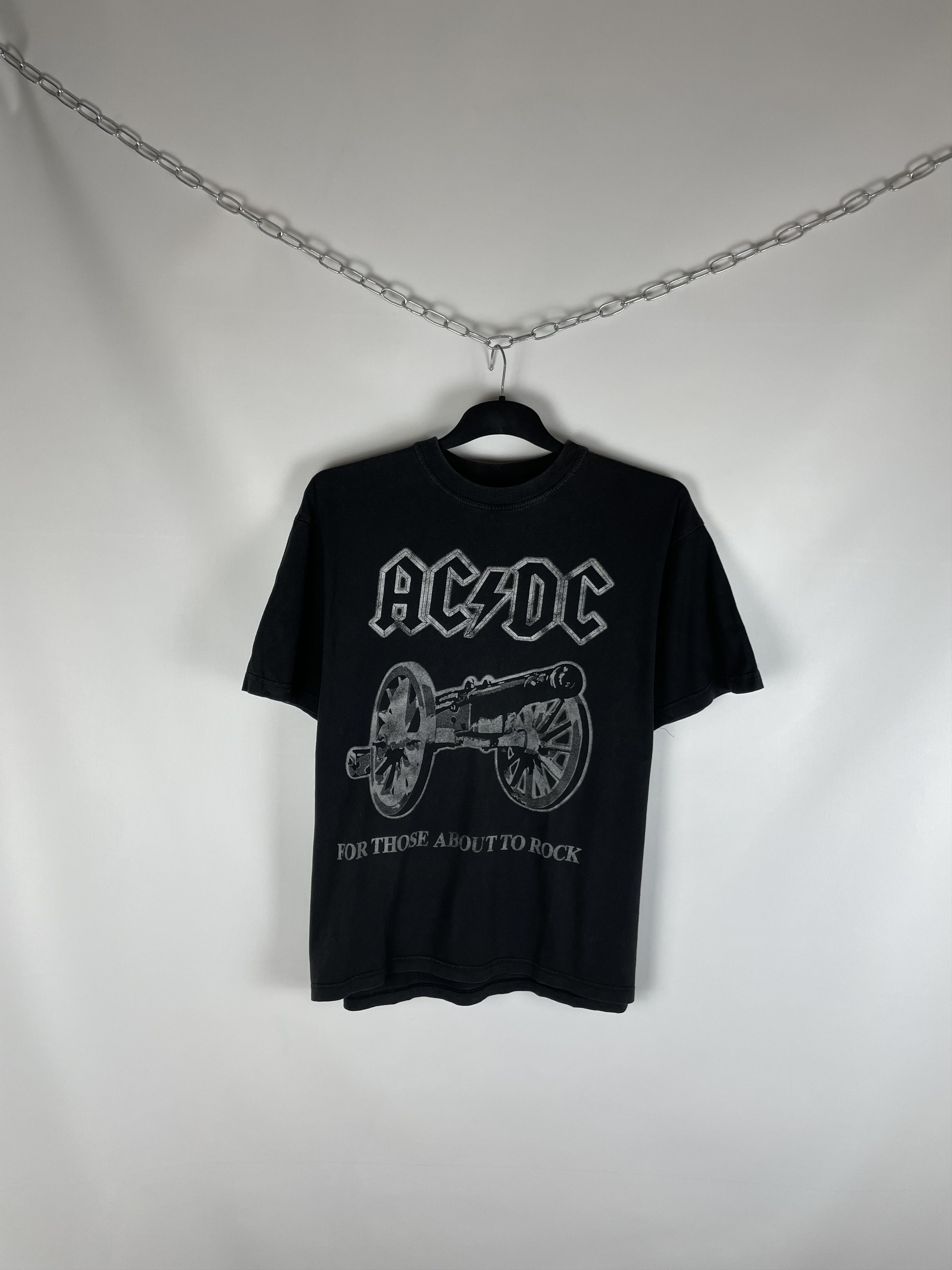 Band Tees Vintage 00s T-Shirt AcDc Size US XL / EU 56 / 4 - 1 Thumbnail