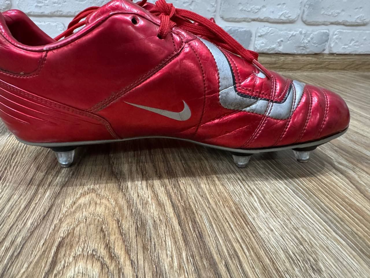 Vintage Nike Total 90 Supremacy FG Red Football Boots Size US 11 / EU 44 - 11 Thumbnail