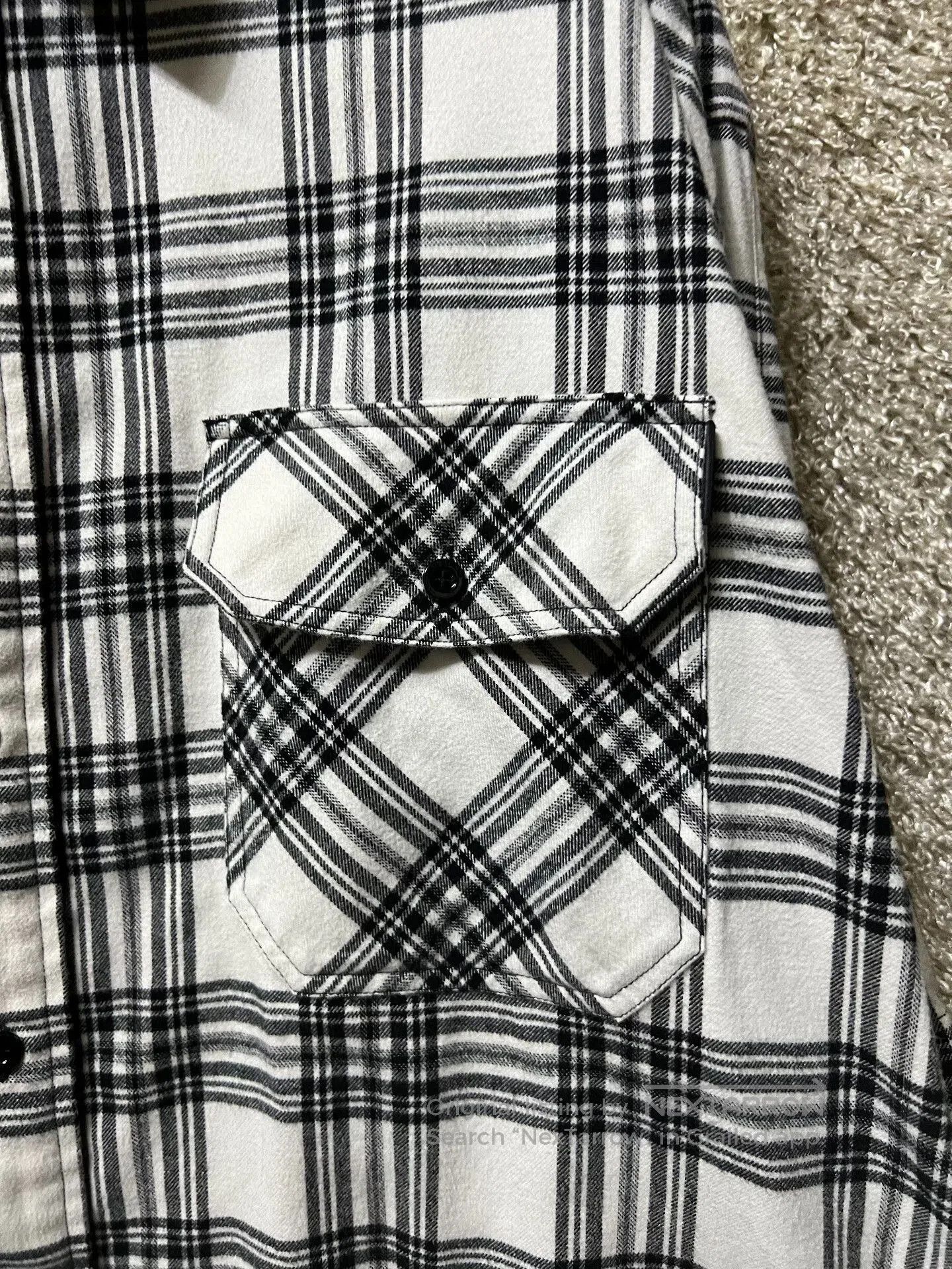 Balenciaga Balenciaga Men's Checkered Casual Shirt. Size US M / EU 48-50 / 2 - 4 Thumbnail