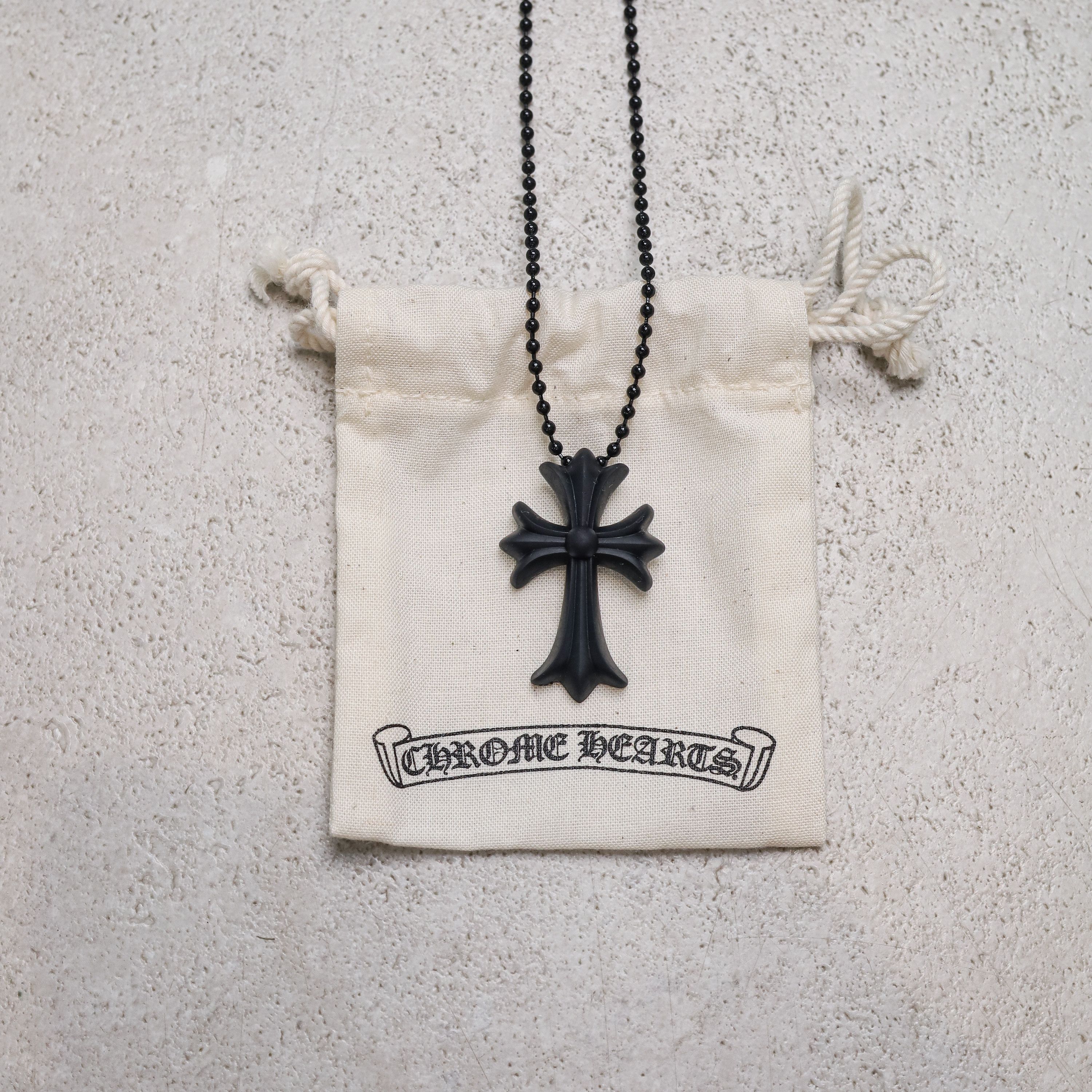 Chrome Hearts Chrome Hearts Silichrome cross Necklace Black Size ONE SIZE - 7 Thumbnail