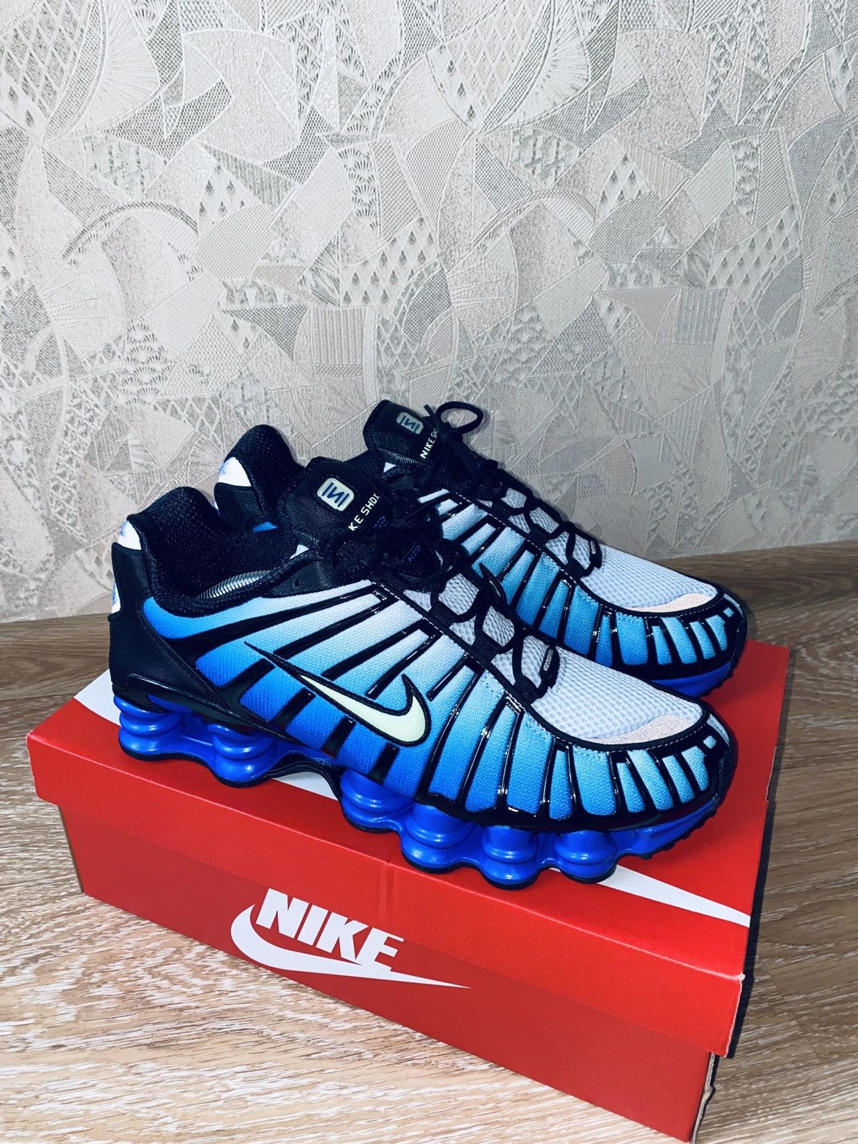 Supreme Nike Shox | Grailed