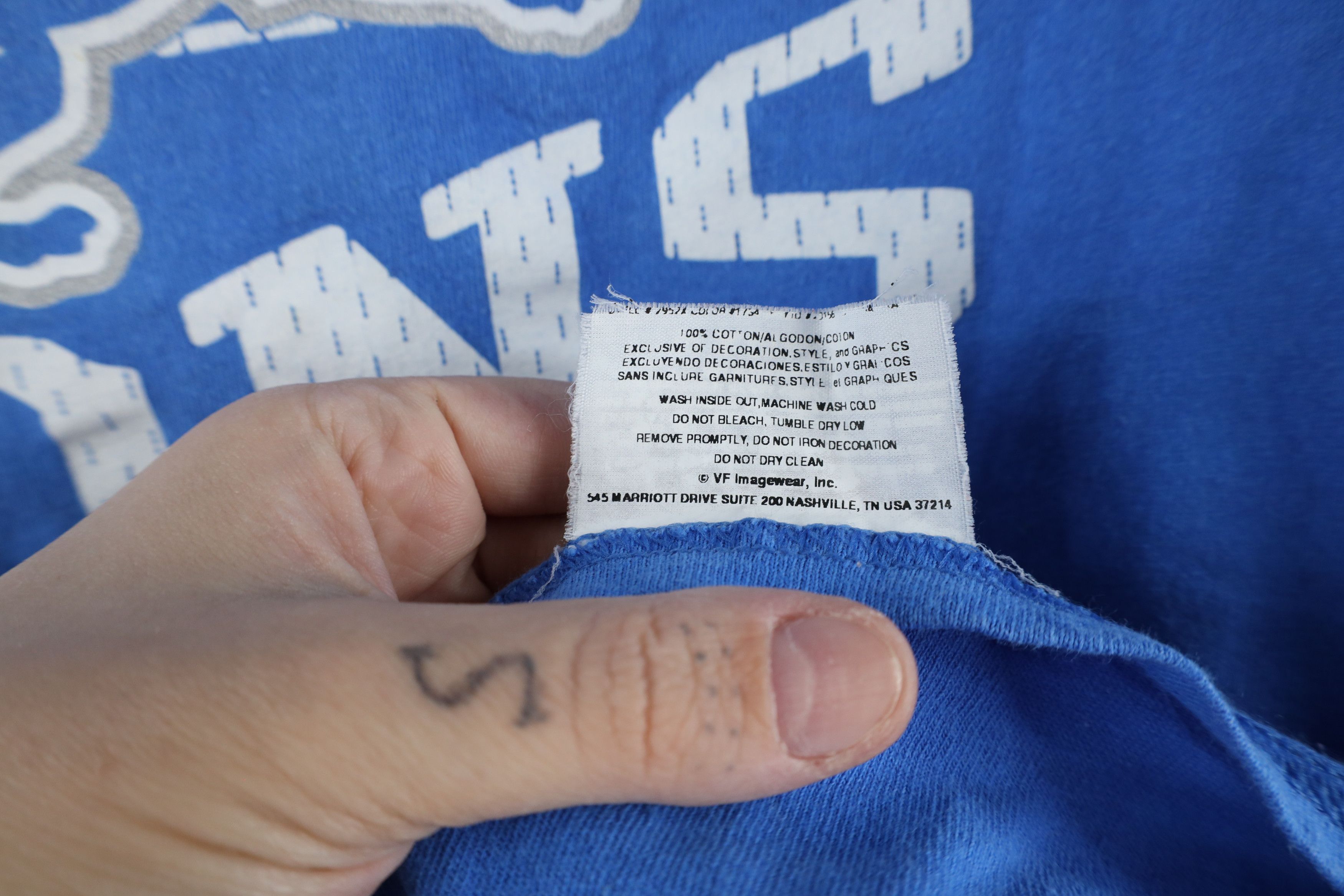 Vintage Vintage NFL Spell Out Detroit Lions Football T-Shirt Blue Size US M / EU 48-50 / 2 - 7 Thumbnail