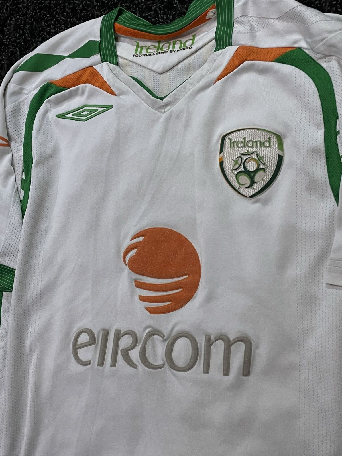 Umbro 2008 VINTAGE IRELAND SOCCER HOME JERSEY BLOKECORE Y2K Size US M / EU 48-50 / 2 - 2 Thumbnail