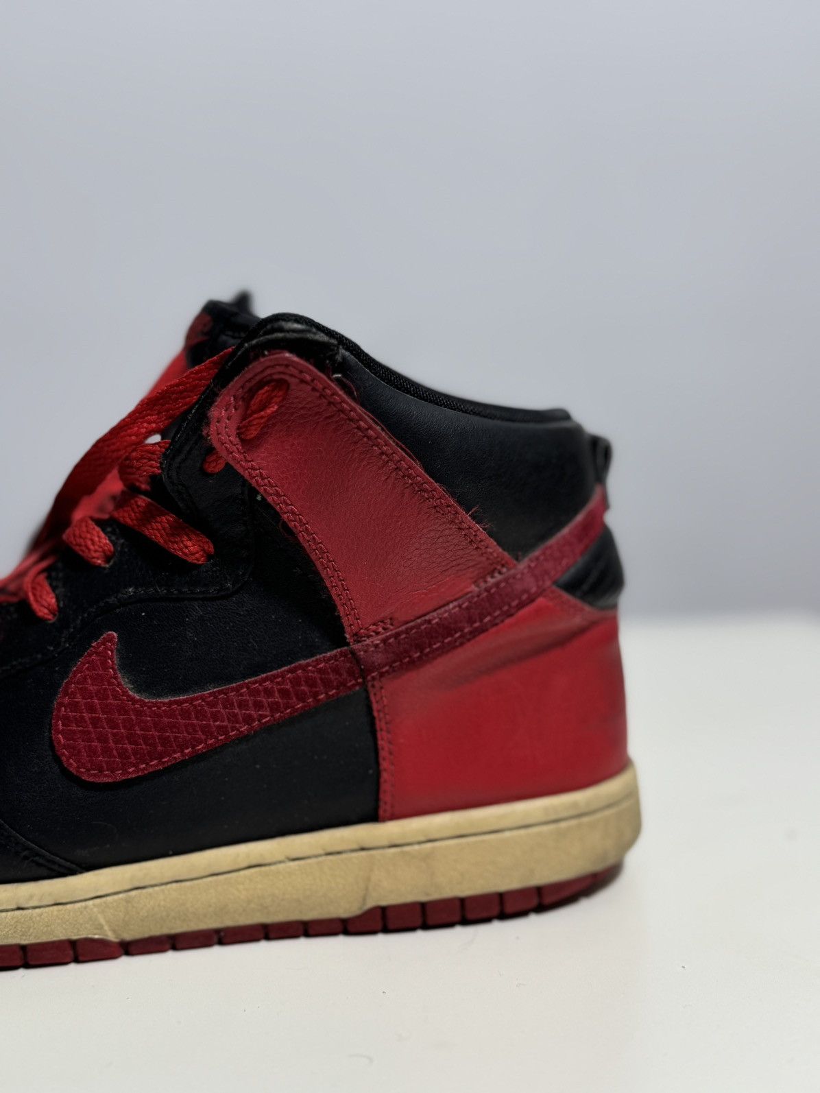 Nike 2012 Nike Dunk High J-Pack Bred Size 9.5 US Size US 9.5 / EU 42-43 - 5 Thumbnail