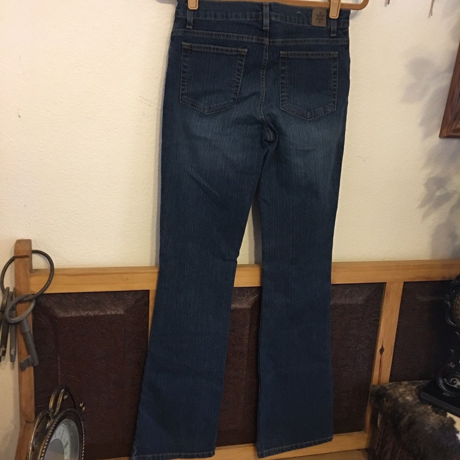 Designer SO dark wash classic five pocket stretch jeans Size 30" / US 8 / IT 44 - 3 Thumbnail