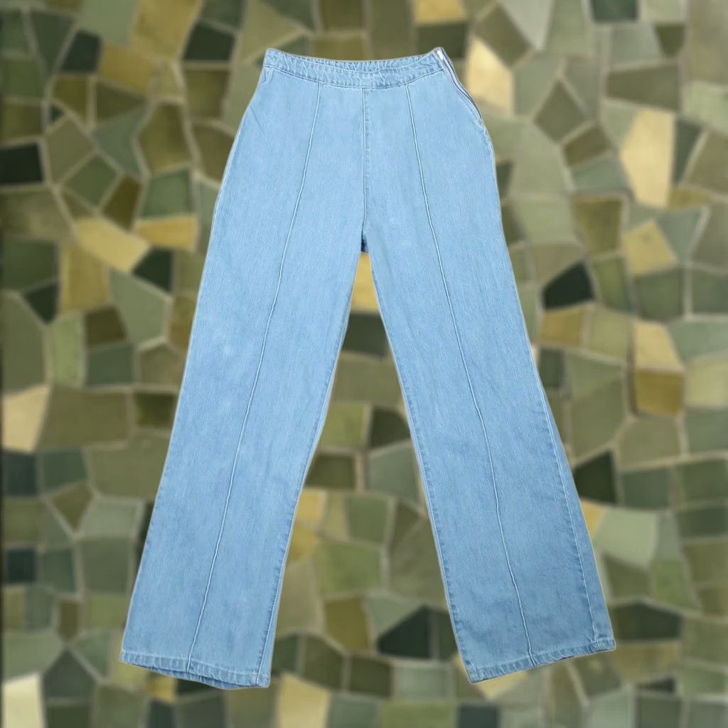 Vintage VINTAGE Jeans Side Zip Light Wash Blue Denim High Rise Straight Leg 28" Womens M Regular 31in Inseam Size 32" / US 10 / IT 46 - 1 Thumbnail
