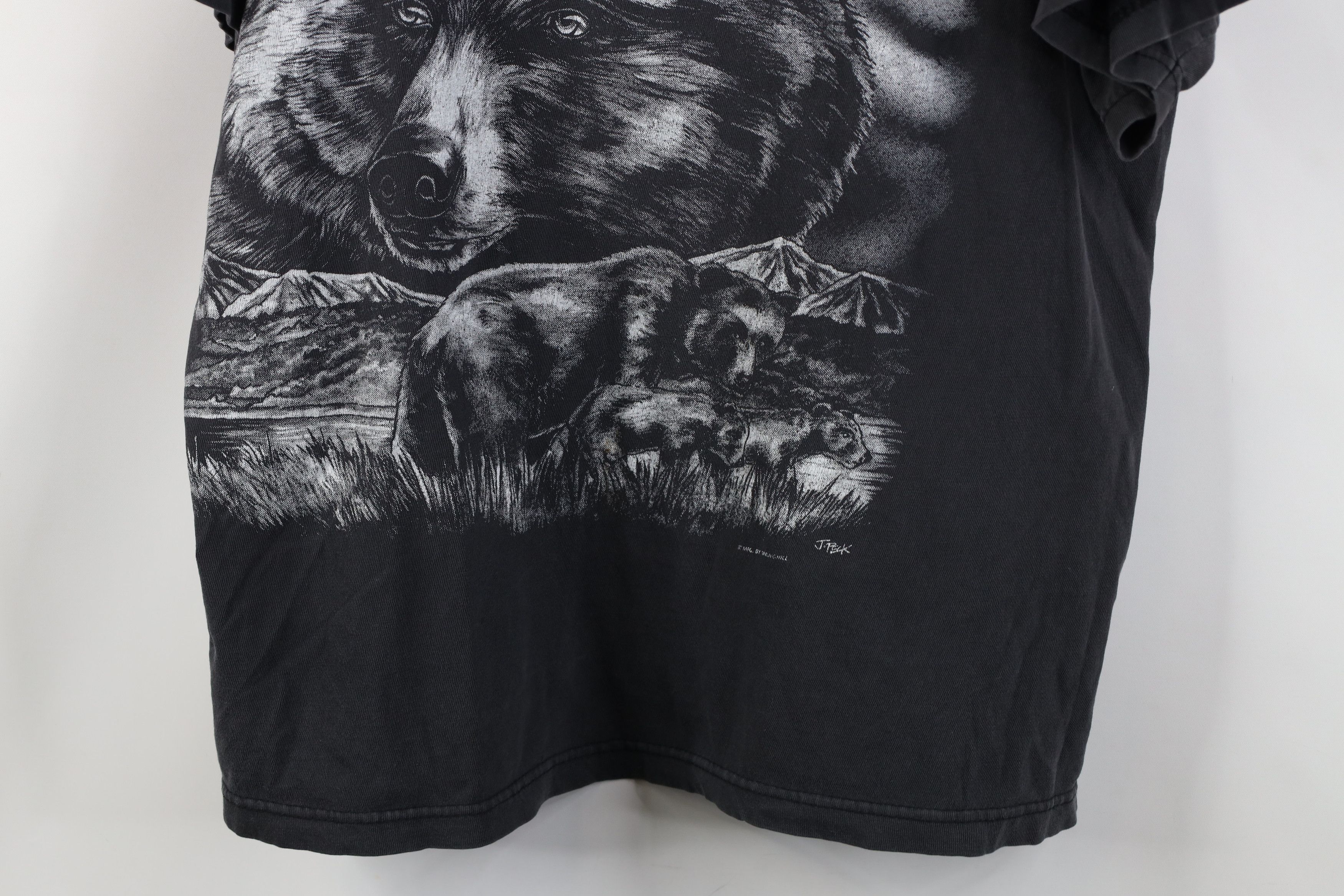 Vintage Vintage 90s Streetwear Michigan Nature T-Shirt Black Cotton Size US L / EU 52-54 / 3 - 3 Thumbnail