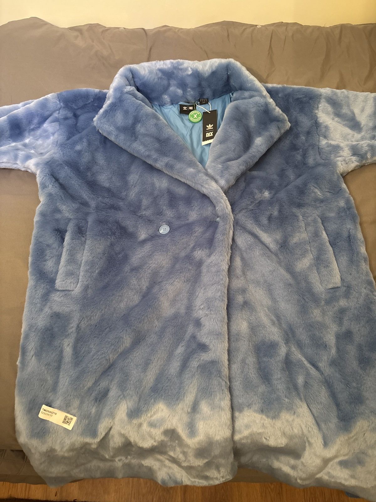 Ivy Park x adidas Faux-Fur Coat (Light Blue) — NWT Size M