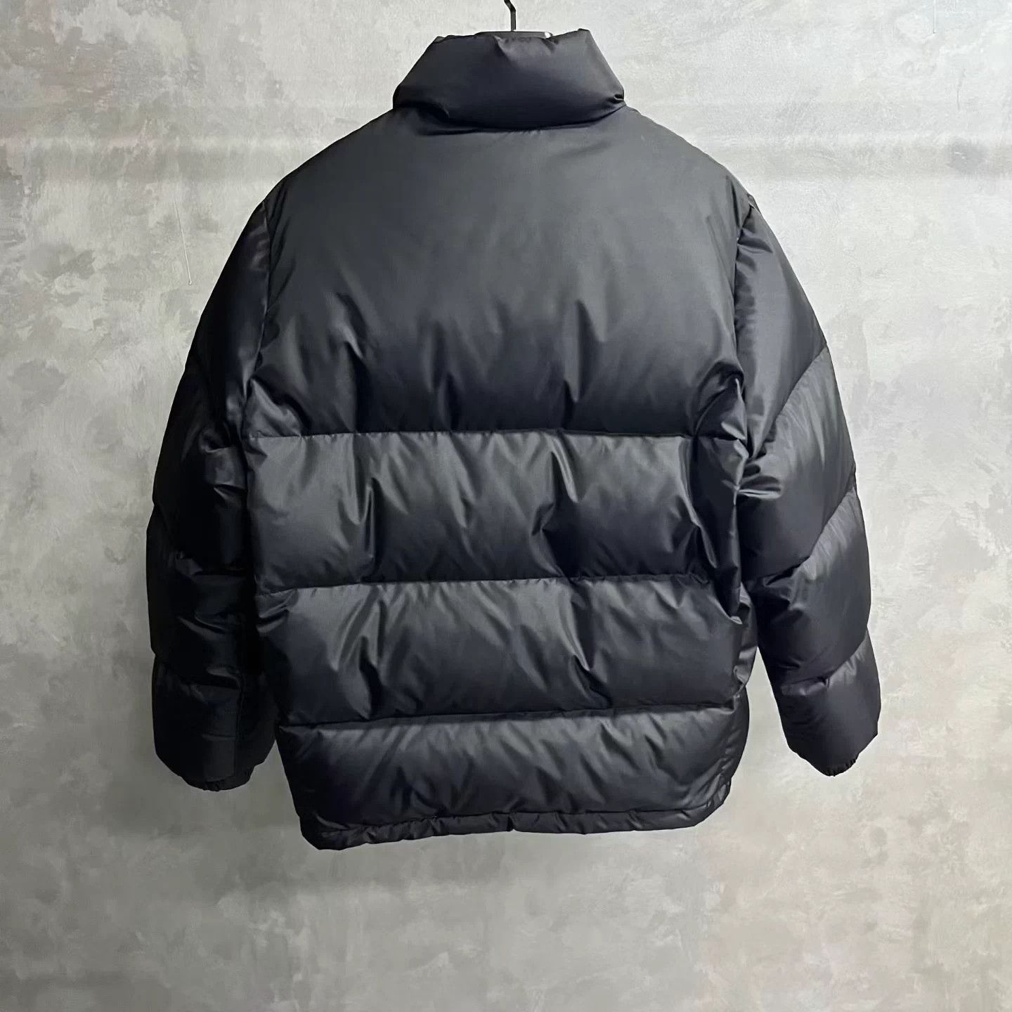 Gucci Gucci Black Logo Stand Collar Vintage Webbing Down Coat Size US S / EU 44-46 / 1 - 2 Thumbnail