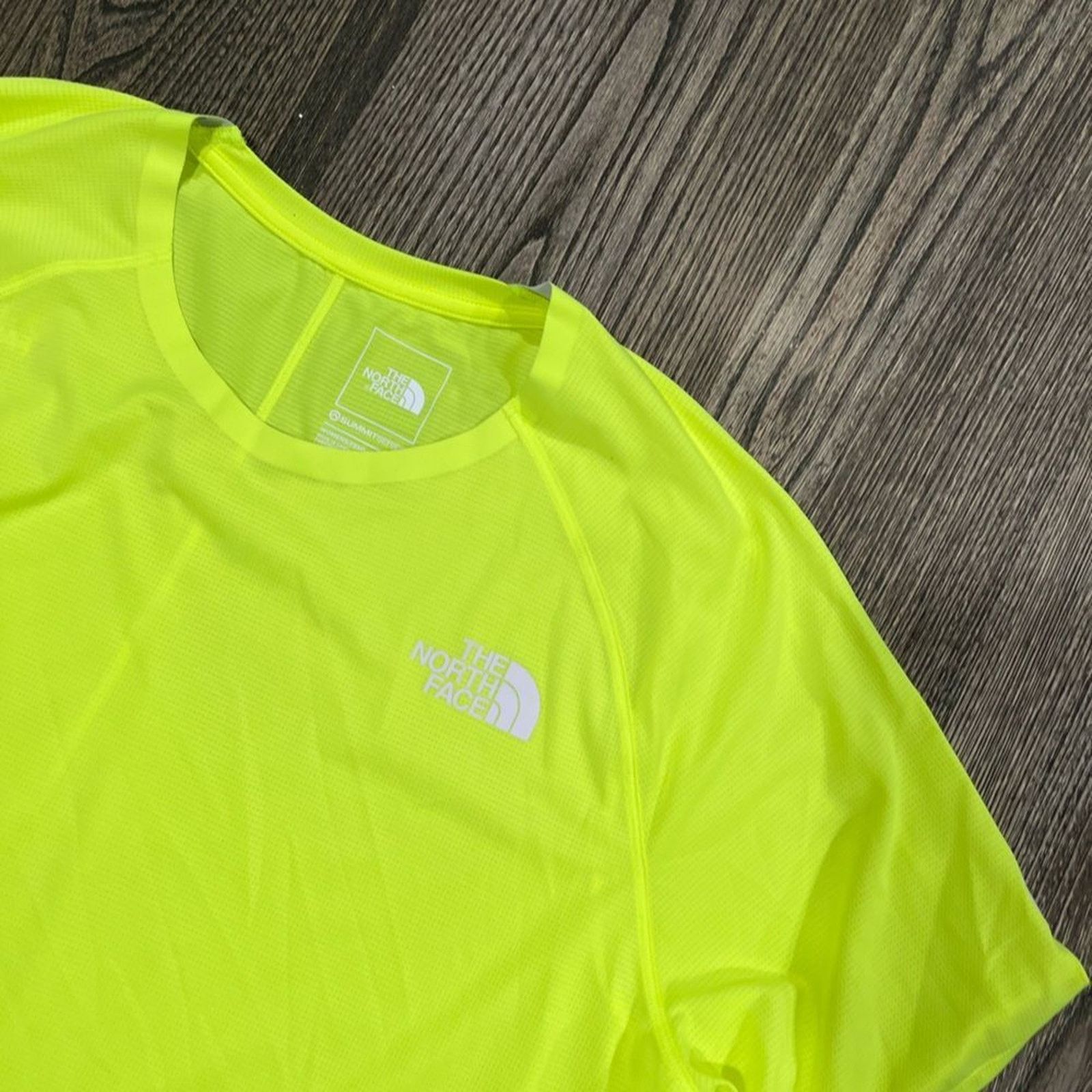 The North Face NWOT The North Face Womens Summit Series High Neon XL Size XL / US 12-14 / IT 48-50 - 3 Thumbnail