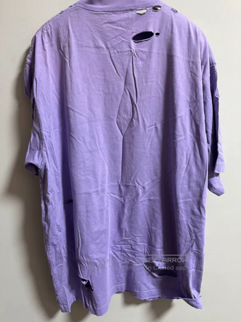 Balenciaga Balenciaga Purple Hole Short Sleeve T-Shirt Size US S / EU 44-46 / 1 - 6 Thumbnail