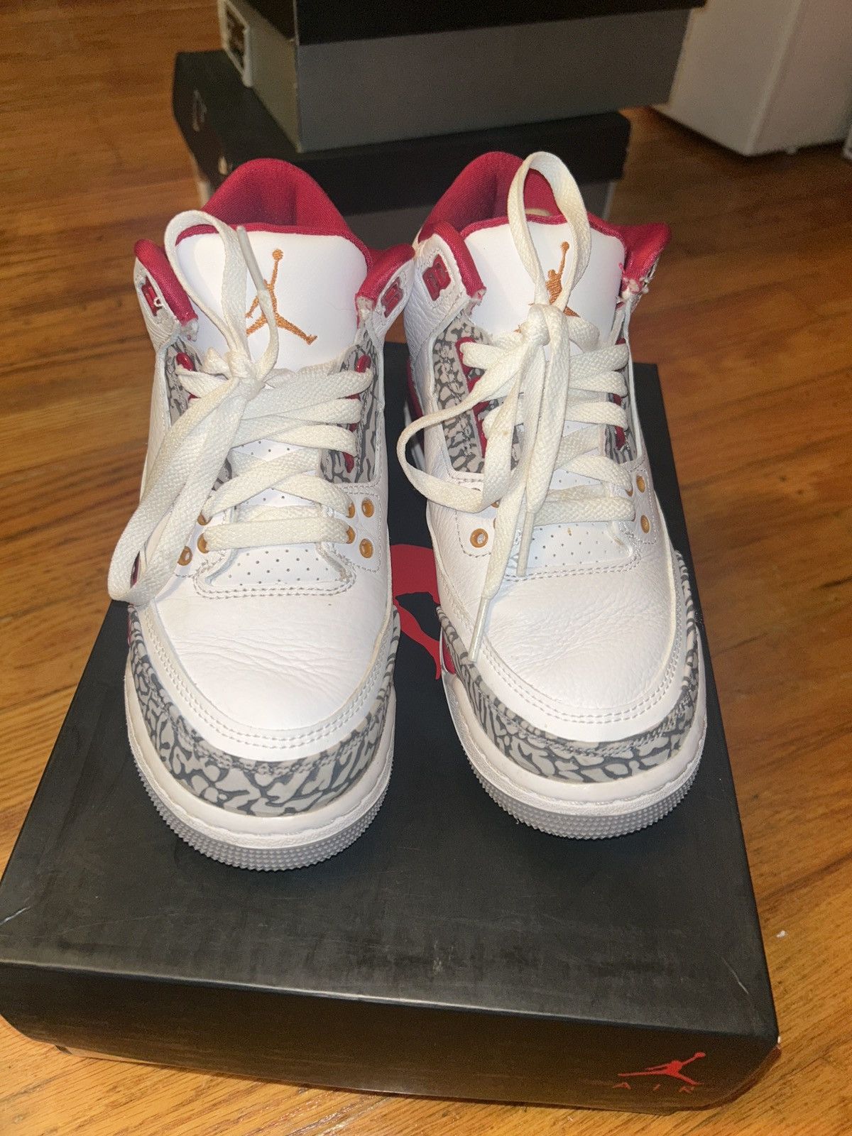 Jordan Brand Cardinal Retro 3 (GS) Size US 4.5 / IT 34.5 - 3 Thumbnail