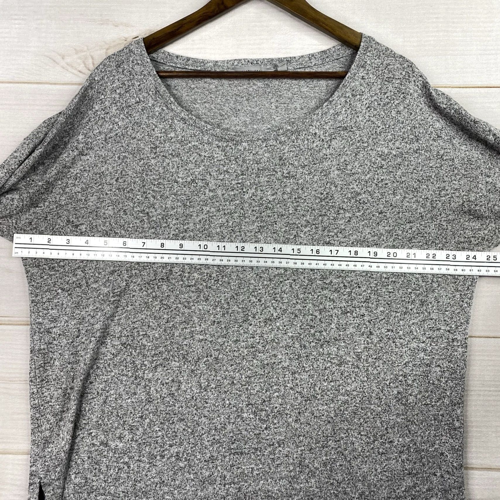 Athleta Athleta Shirt XL Gray Oversized Long Sleeve Knit Fleece Crew Neck Women T-Shirt Tunic Classic Outdoor Preppy Size XL / US 12-14 / IT 48-50 - 6 Thumbnail