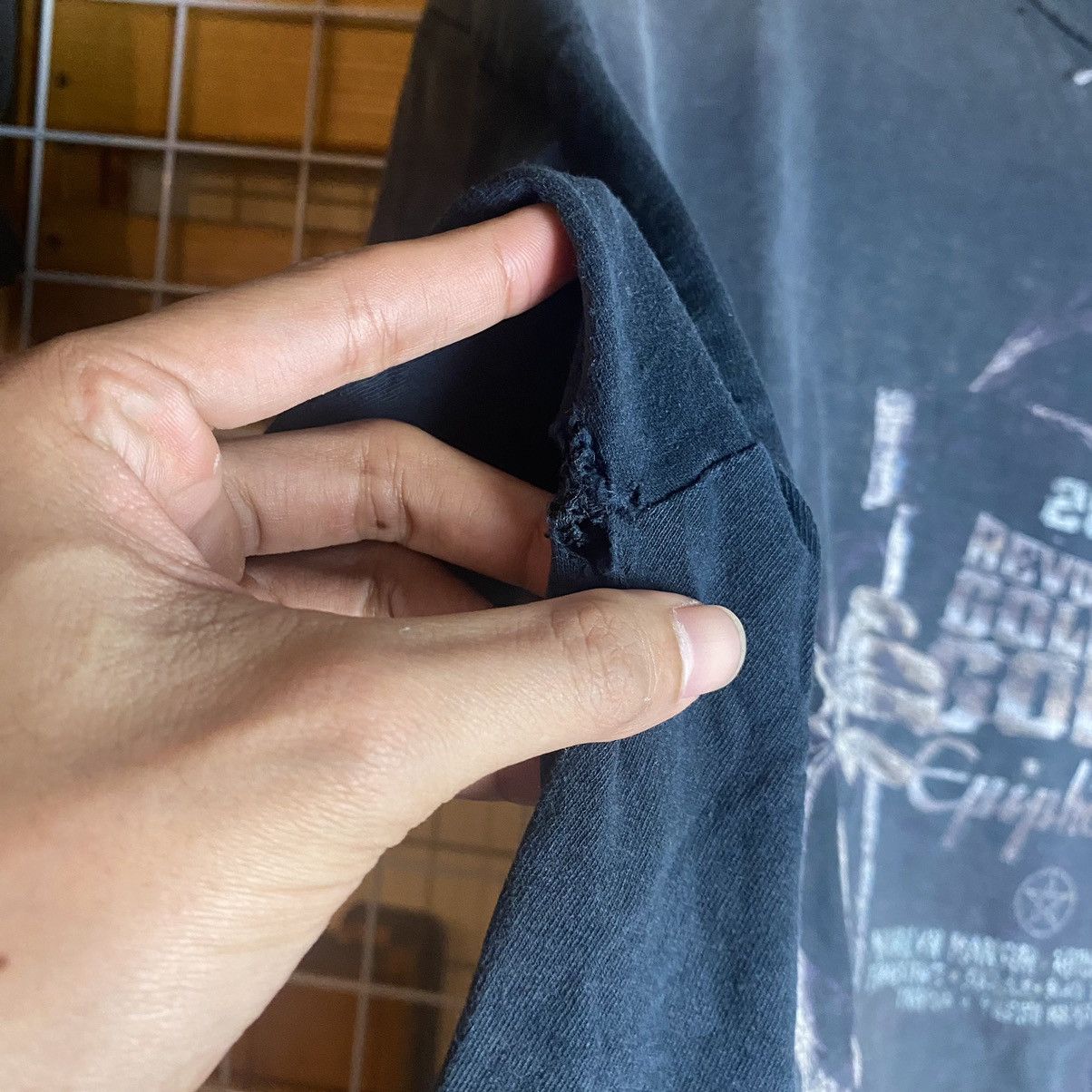 Band Tees × Vintage Vintage The 2012 Revolver Gold Gods tshirt XL Distressed Size US XL / EU 56 / 4 - 12 Thumbnail