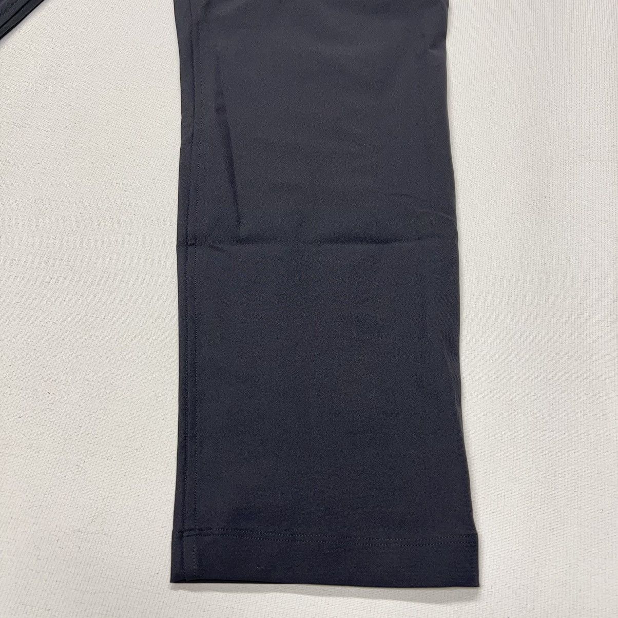Lululemon NEW LuluLemon ABC Pants Black Slim Stretch 32L Warpstreme Size US 36 / EU 52 - 14 Thumbnail