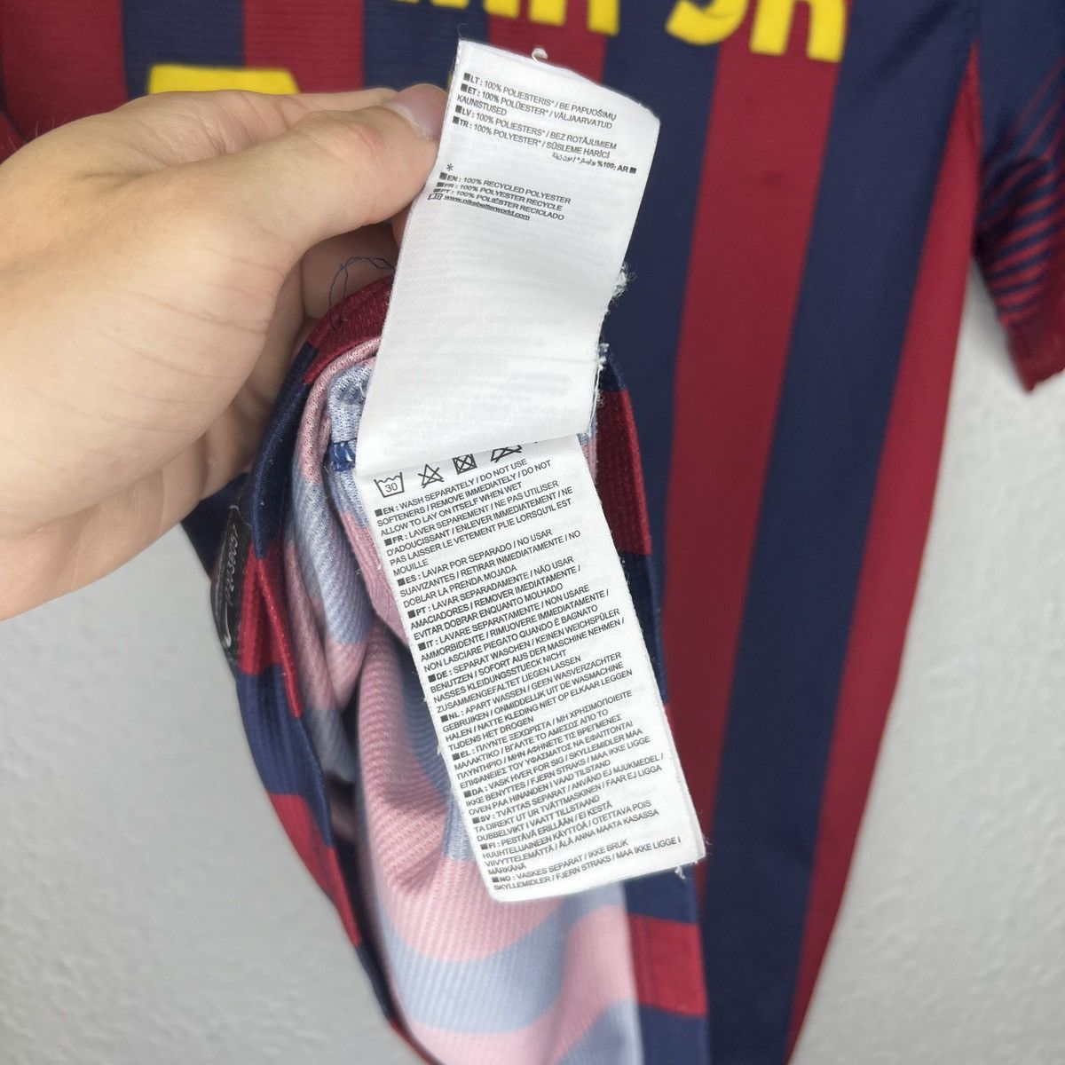 Nike Nike Fc Barcelona Neymar Tshirt Tee Home Kit Jersey Navy Red Size US XS / EU 42 / 0 - 8 Thumbnail