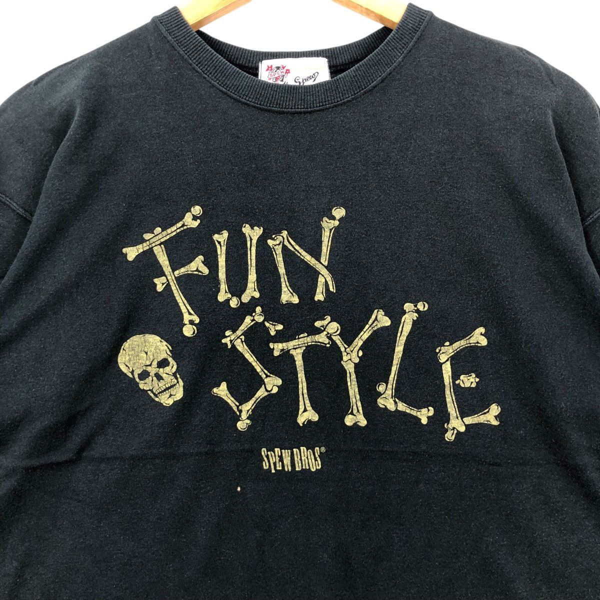 Vintage Vintage 90s The Spew Clutch Bros Skeleton Fun Style T-Shirt Size US M / EU 48-50 / 2 - 3 Thumbnail