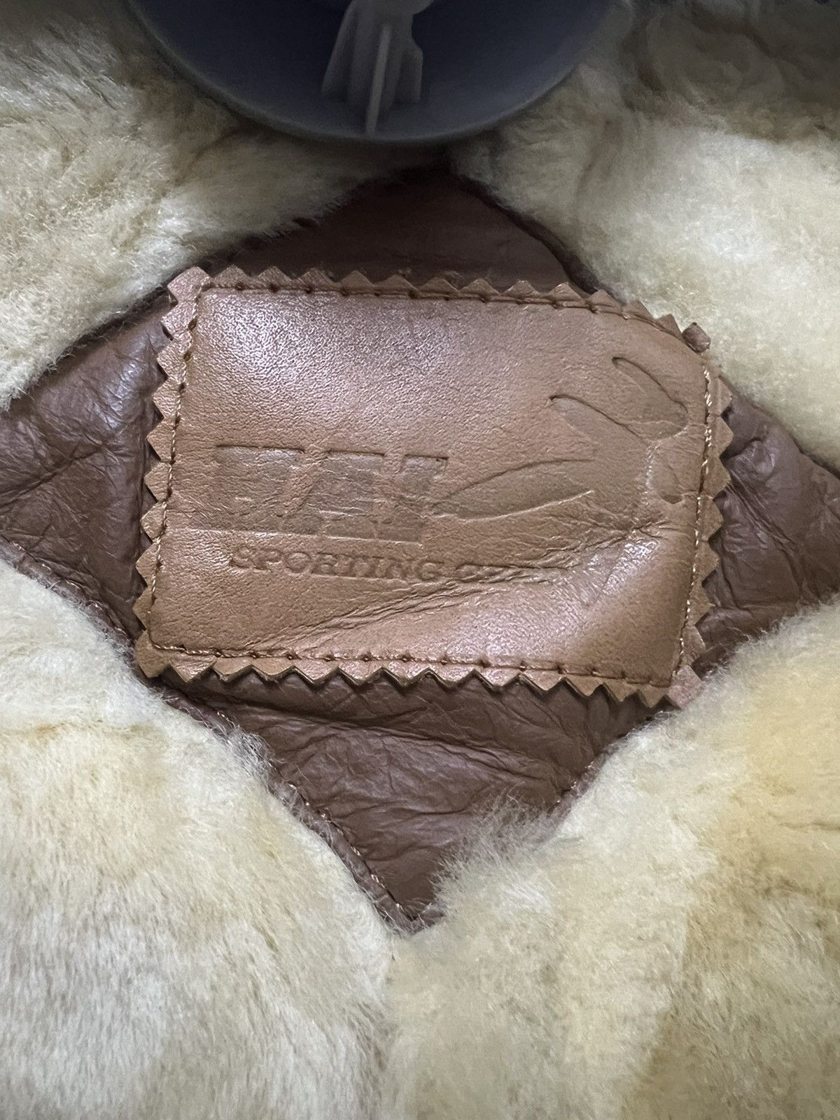 Hai Sporting Gear Vintage Hai Sporting Gearlssey Sherpa PatchworkLeatherJacket Size US M / EU 48-50 / 2 - 4 Thumbnail