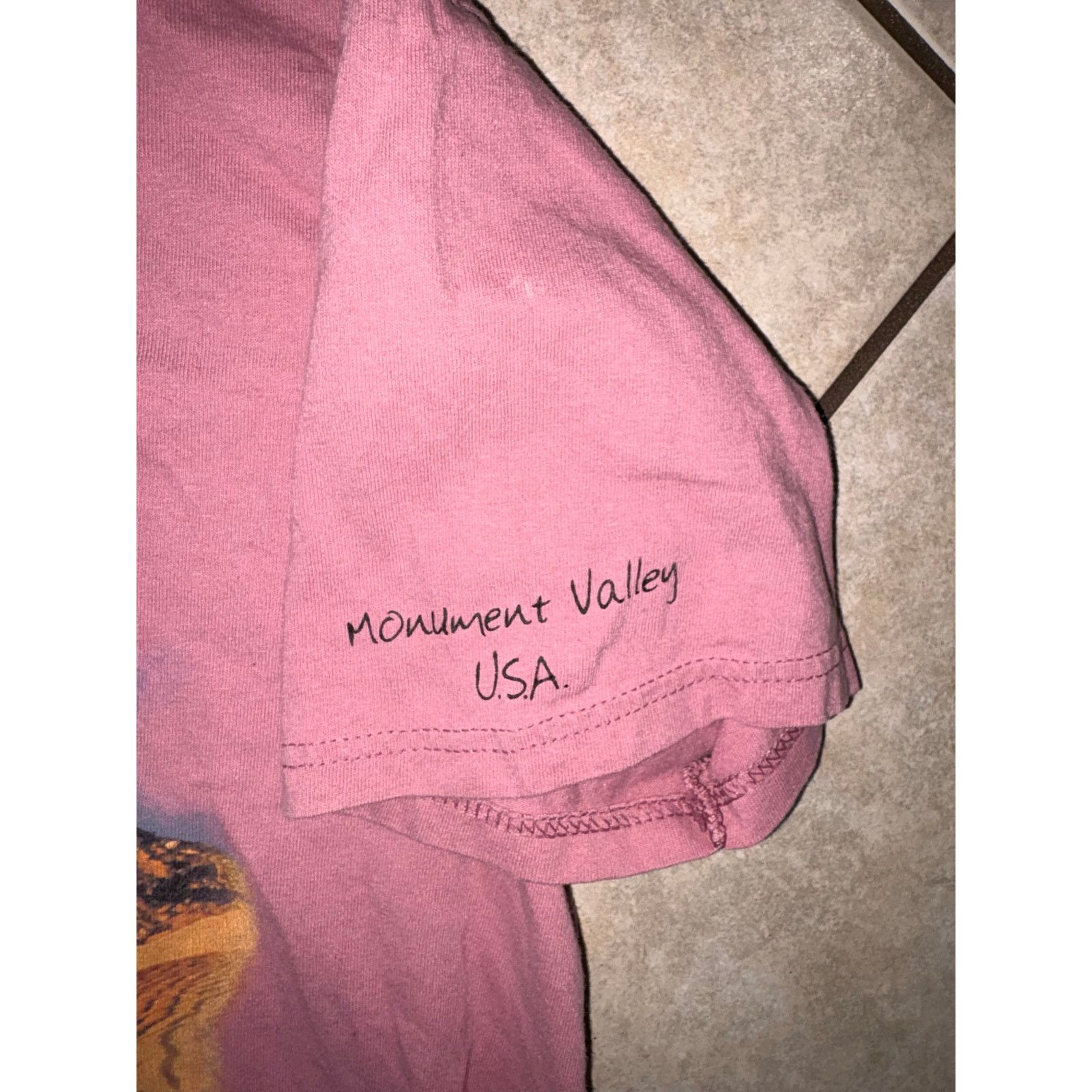 Anvil Vintage 2001 Arizona Monument Valley USA t size large Size US L / EU 52-54 / 3 - 3 Thumbnail