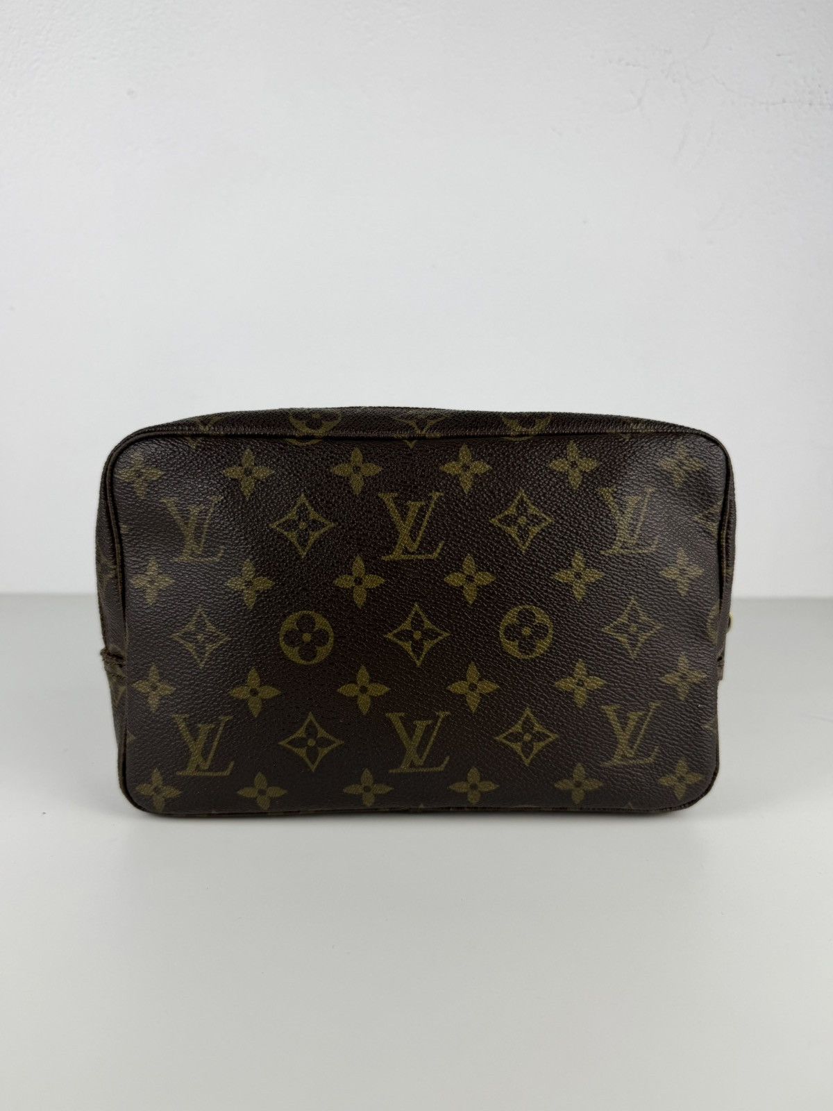 Louis Vuitton Vintage 80s Louis Vuitton monogram trousse 23 toiletry bag Size ONE SIZE - 2 Thumbnail