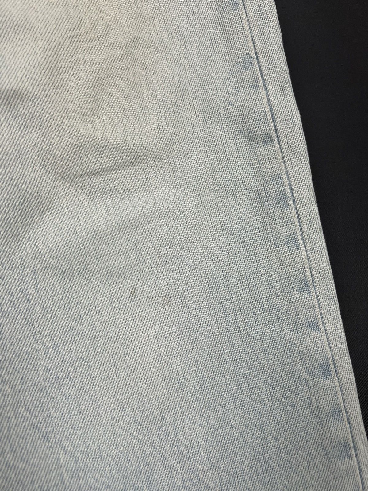 Levi's Vintage Levi’s 501 LVC made in UK Men’s jeans Size US 36 / EU 52 - 7 Thumbnail
