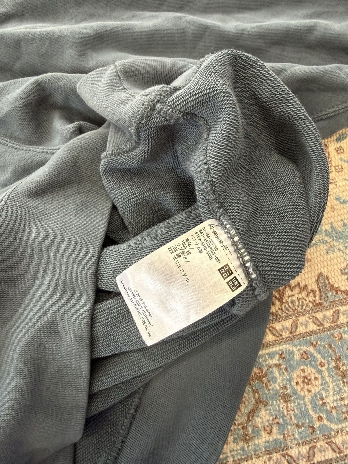 Uniqlo Rare Uniqlo x Pokemon Snorlax 2025 Nintendo Sweatshirt Size US XL / EU 56 / 4 - 7 Thumbnail