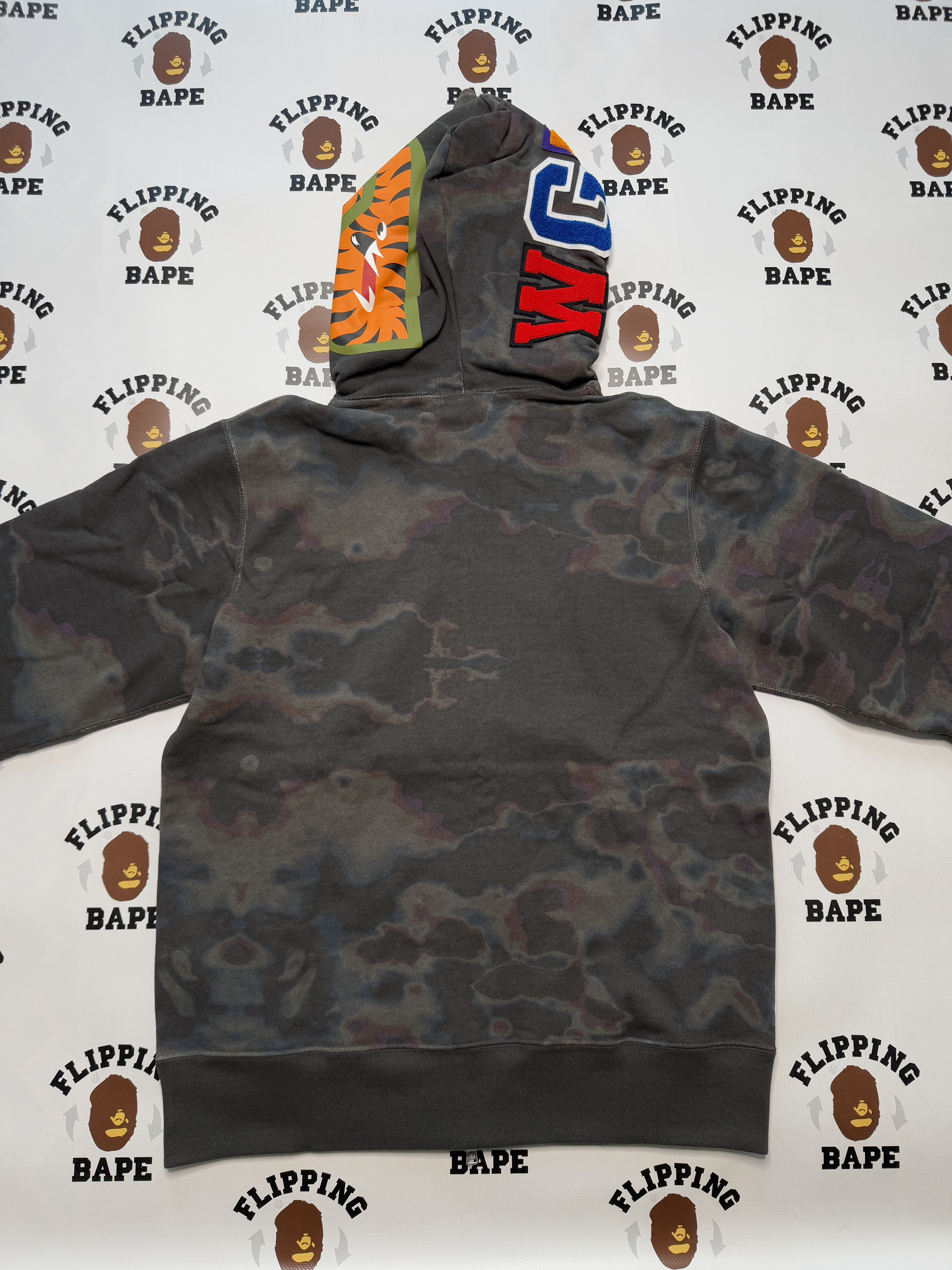 Bape BAPE THERMOGRAPHY SHARK FULL ZIP HOODIE Size US XXL / EU 58 / 5 - 9 Thumbnail