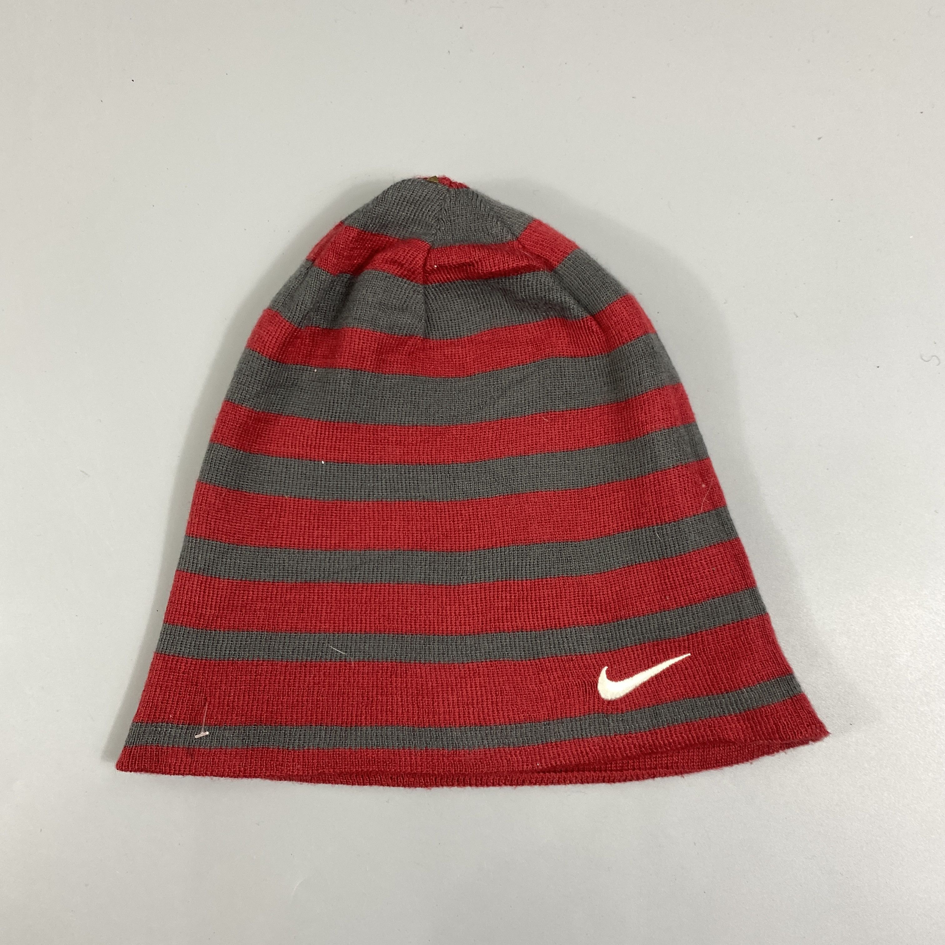 Nike Nike Big Swoosh Reversible Beanie Hat -BN1190 Size ONE SIZE - 13 Thumbnail