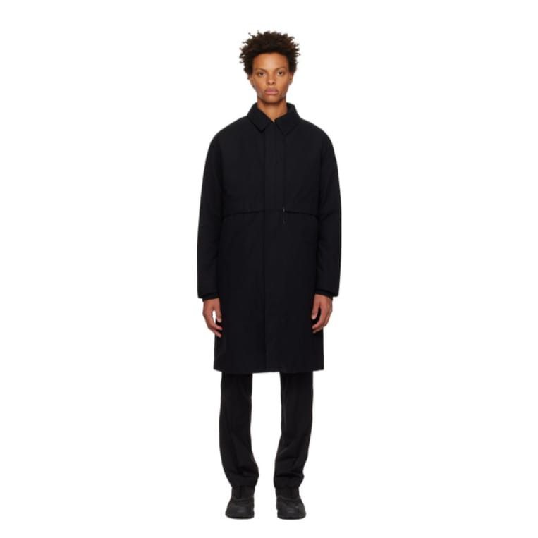 o1y0525 Coat in Black