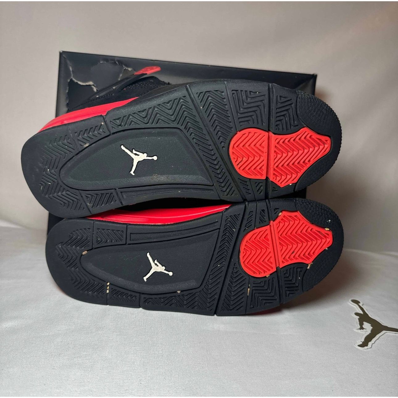 Jordan Brand × Nike Size 6 - Nike Air Jordan 4 Retro GS Red Thunder Men's Shoes Size US 6 / EU 39 - 6 Thumbnail