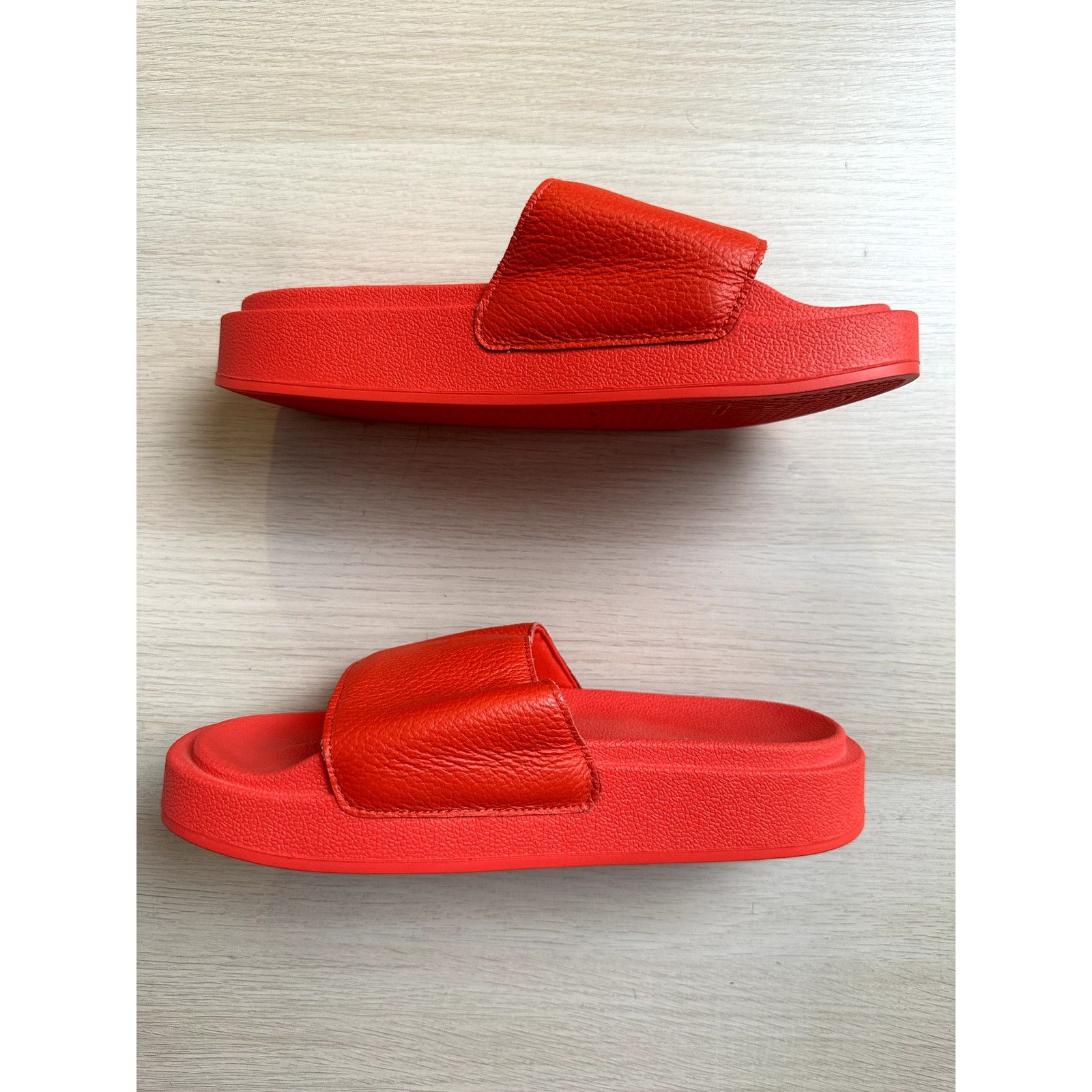Ivy Park adidas Swim Slide Beyonce Ivy Park Ivy Heart - Size 8 Size US 8 / IT 38 - 6 Thumbnail
