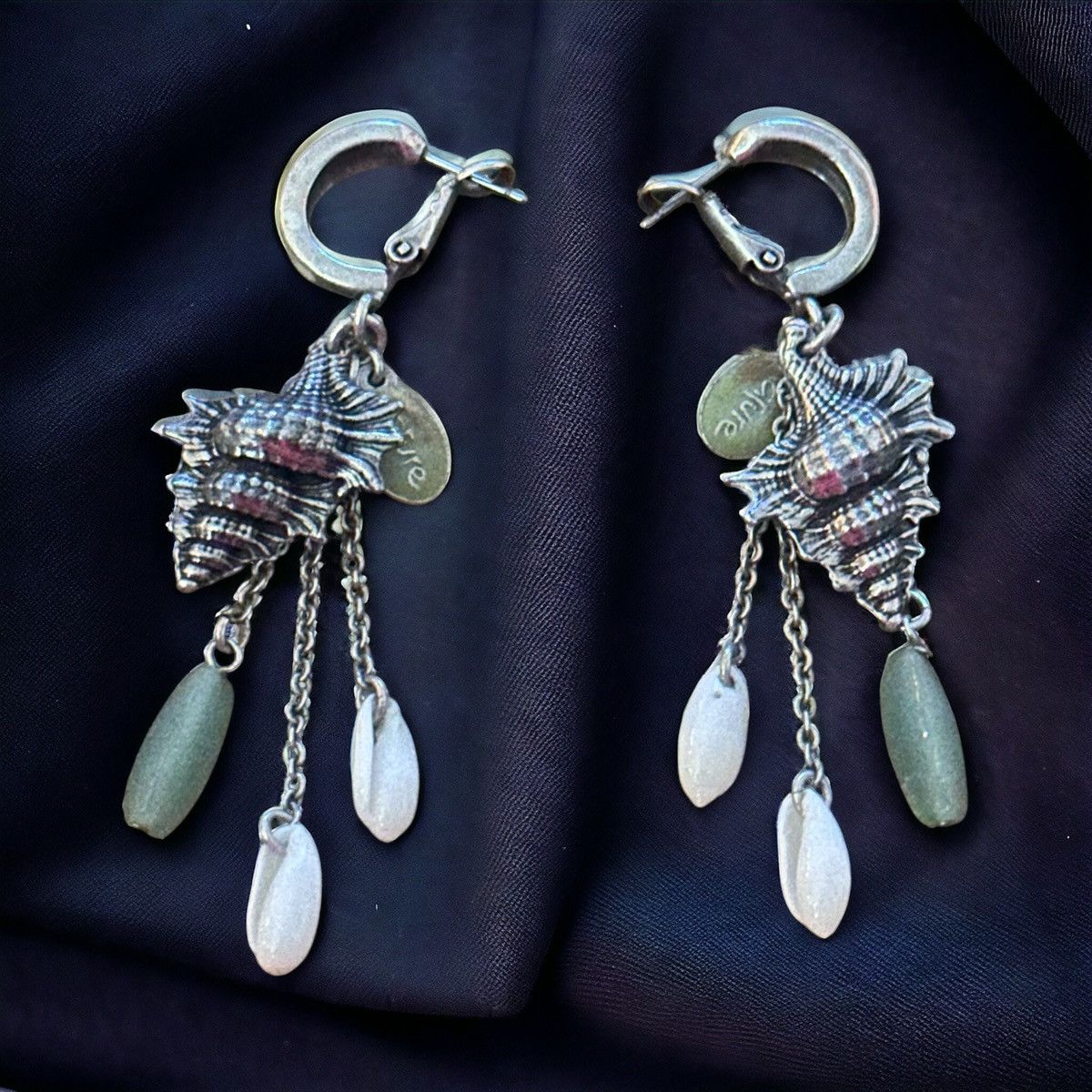 Other Nature Beachy silver tone Concho shell dangle earrings Size ONE SIZE - 1 Thumbnail