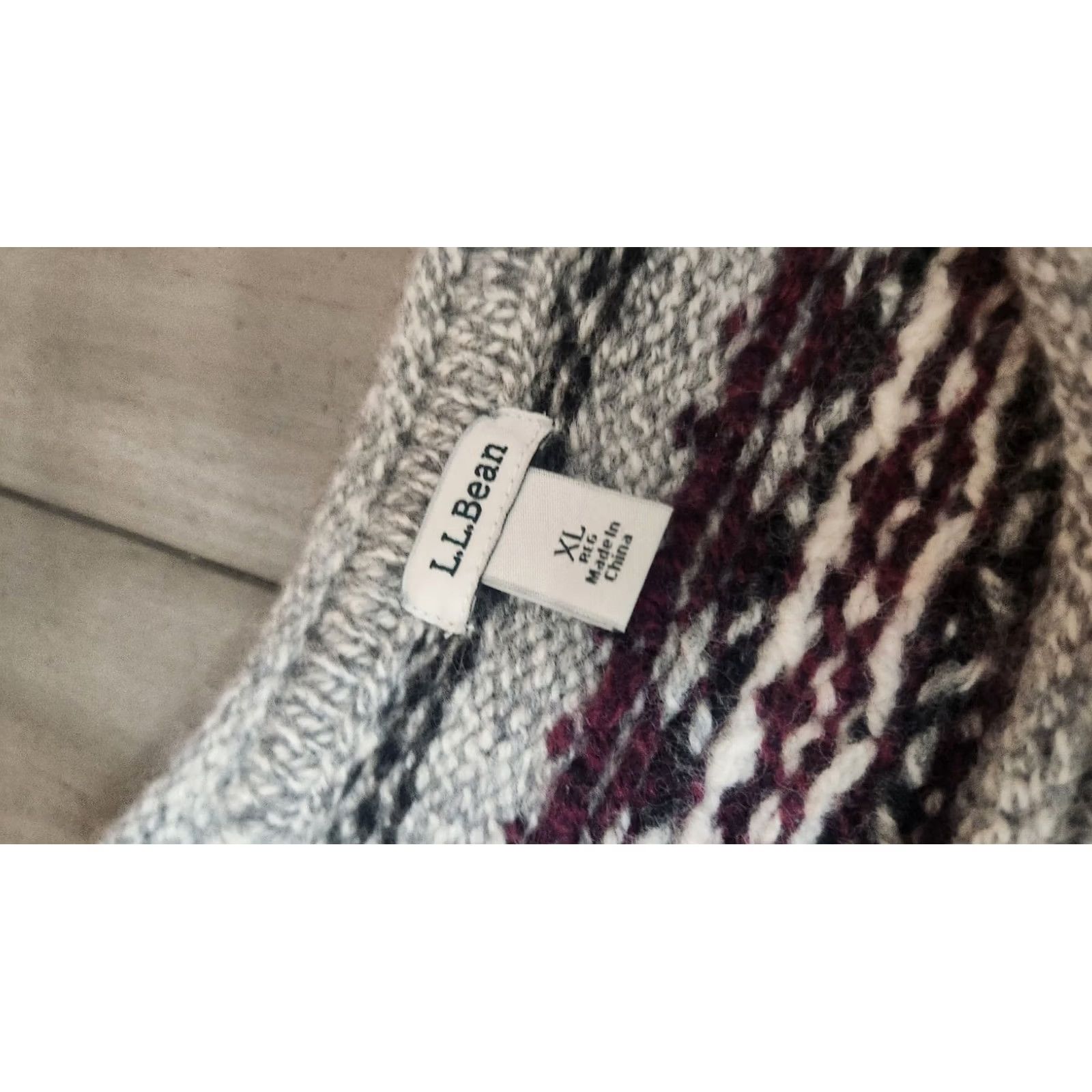 Vintage VINTAGE Woolrich Sweater Womens XL Gray Wool Knit Jumper Crew Neck Geometric Pattern Holiday Classic Outdoor Size XL / US 12-14 / IT 48-50 - 2 Thumbnail