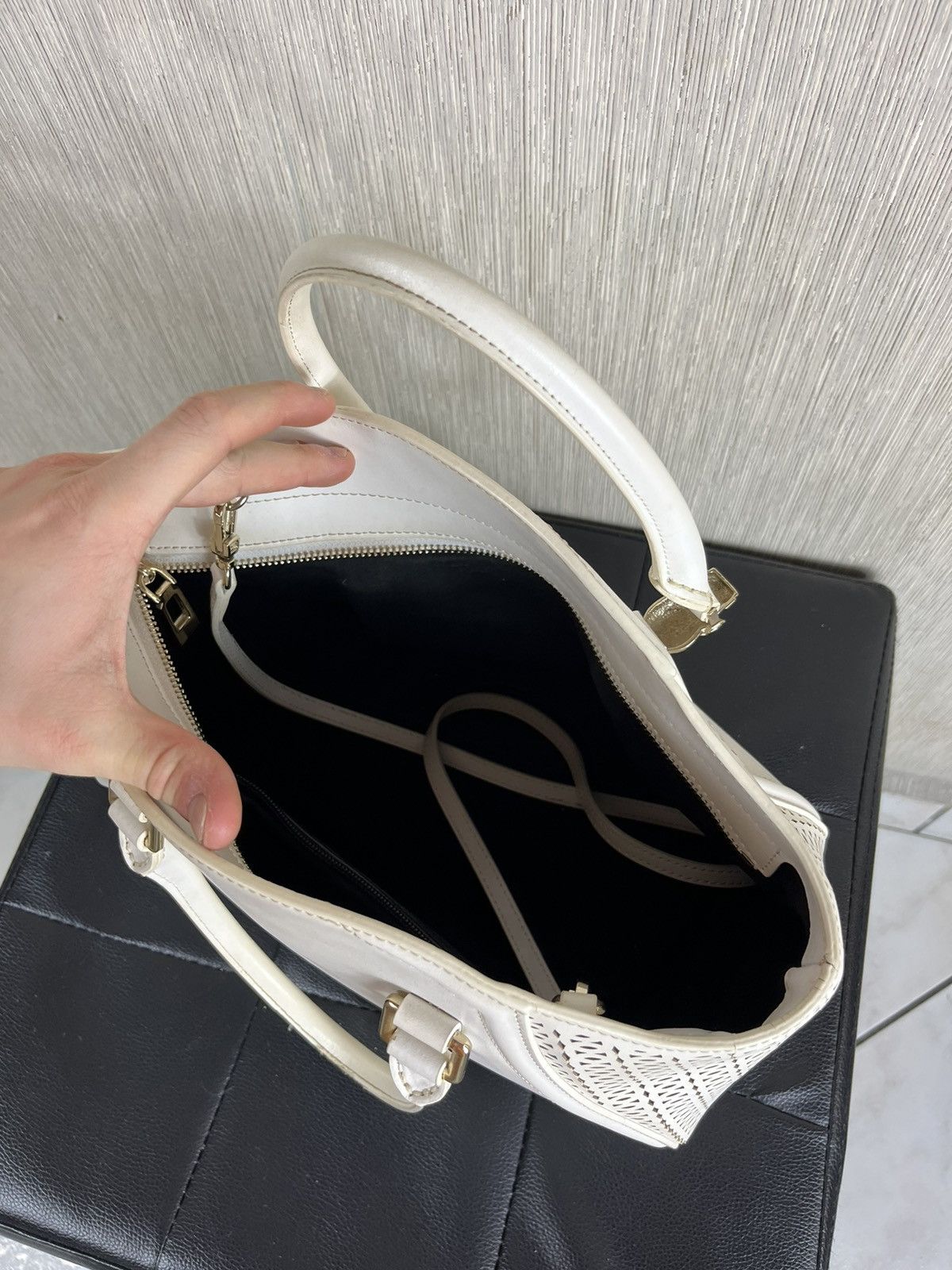 Cavalli Class × Roberto Cavalli Roberto Cavalli Class jaguar y2k leather mesh crossbody bag Size ONE SIZE - 18 Thumbnail