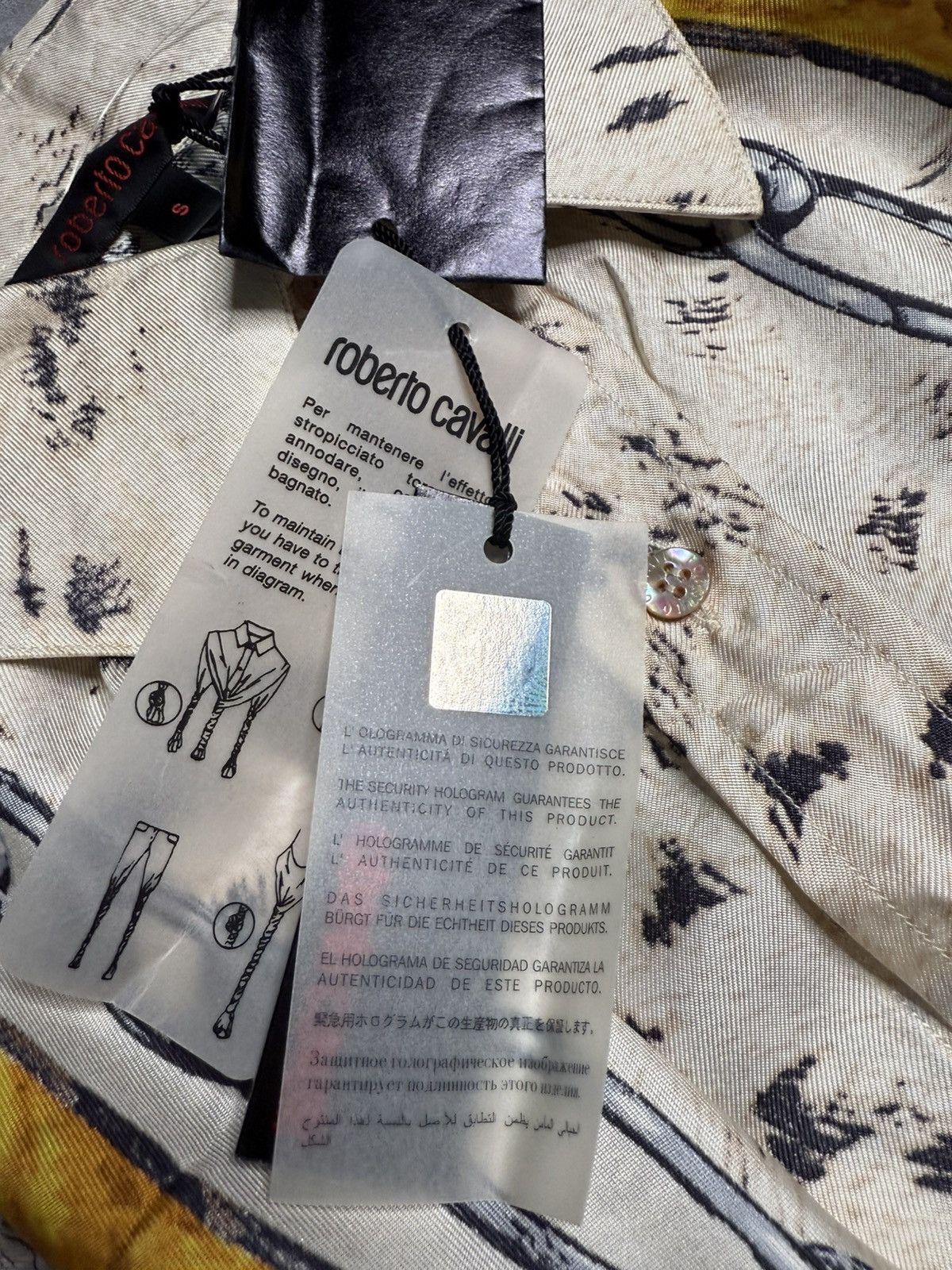 Roberto Cavalli Archival Roberto Cavalli A/W 02 Fantasy Astro Silk Shirt Size US S / EU 44-46 / 1 - 12 Thumbnail