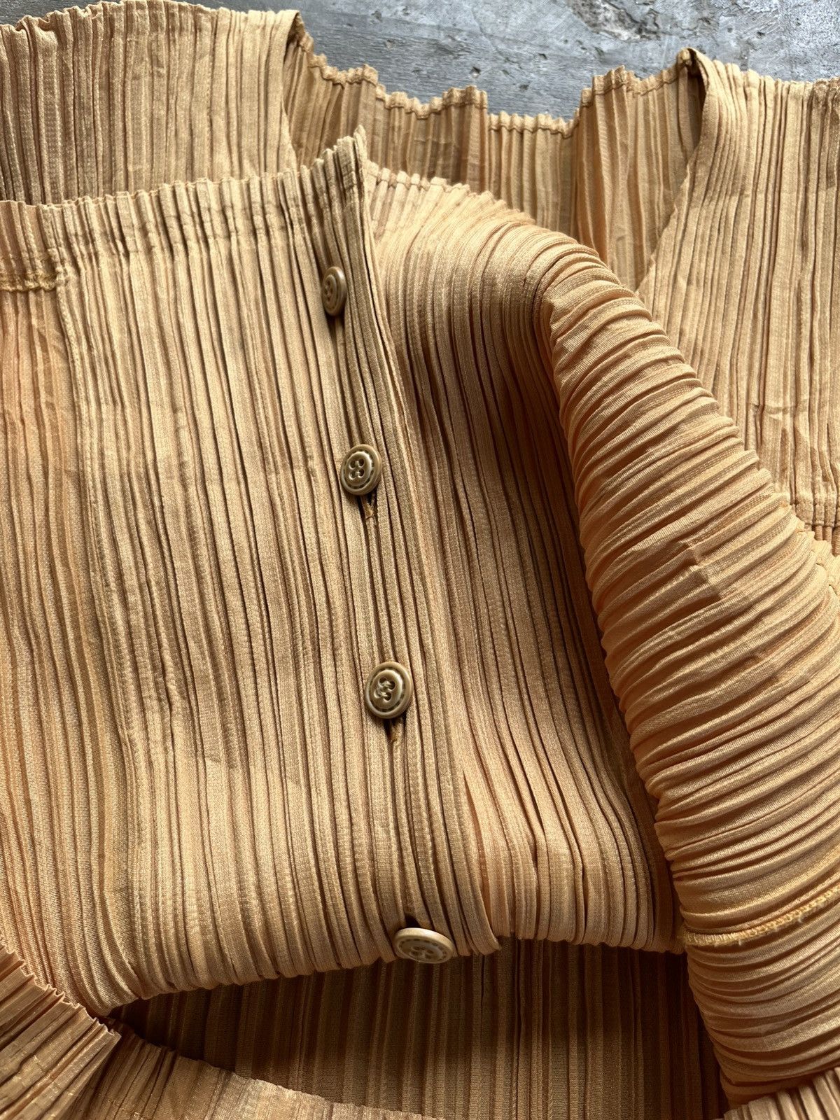 Pleats Please Issey Miyake PLEATS PLEASE Issey Miyake Fringe PP91 Wrinkles Vest Japan Size US M / EU 48-50 / 2 - 17 Thumbnail